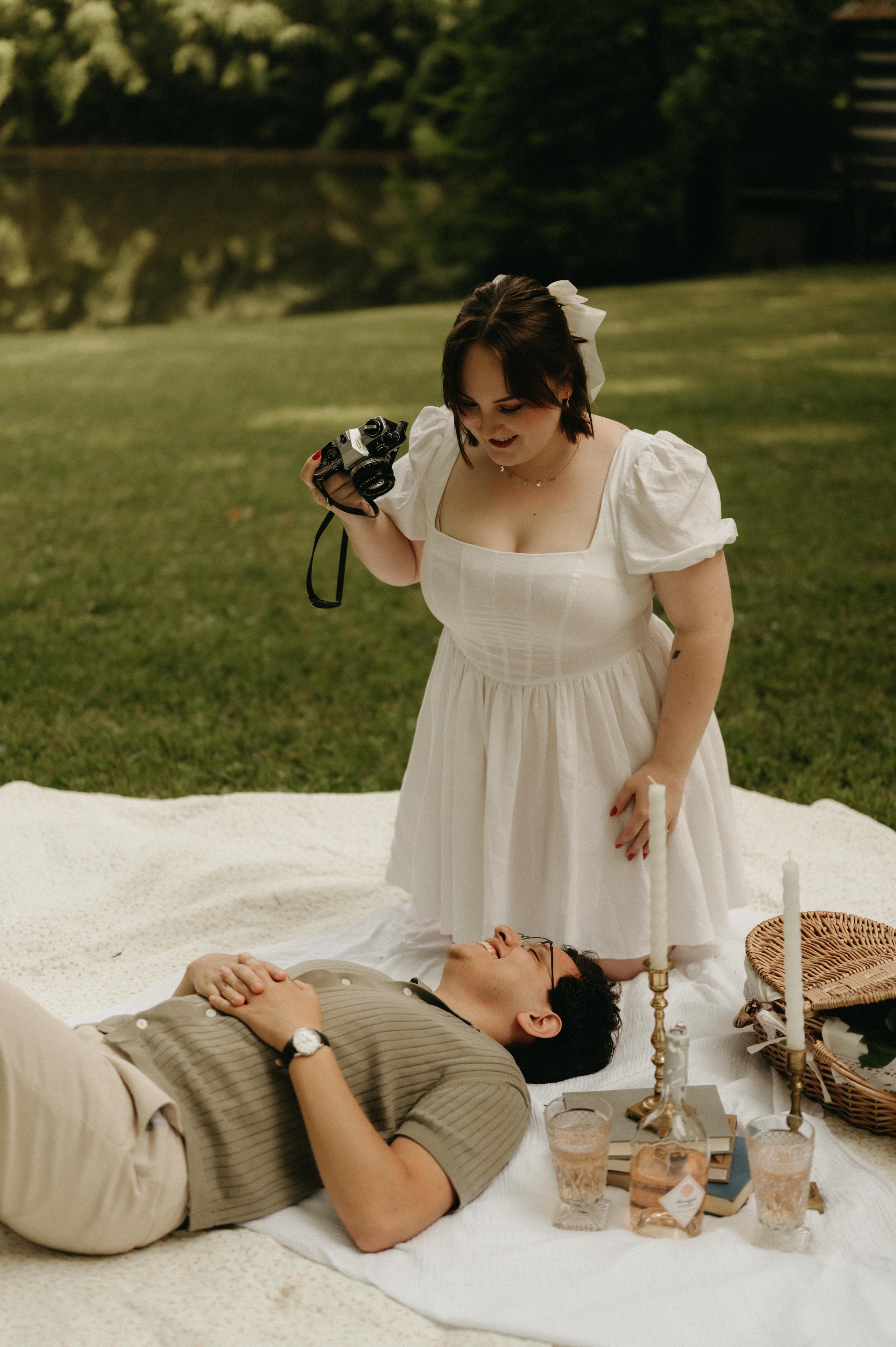 Picnic engagement session in Memphis Tennesse, moody Memphis wedding photographer, cinematic Memphis wedding photographer, Memphis documentary wedding photographer, Memphis engagement photos, Shelby Farms engagement photos