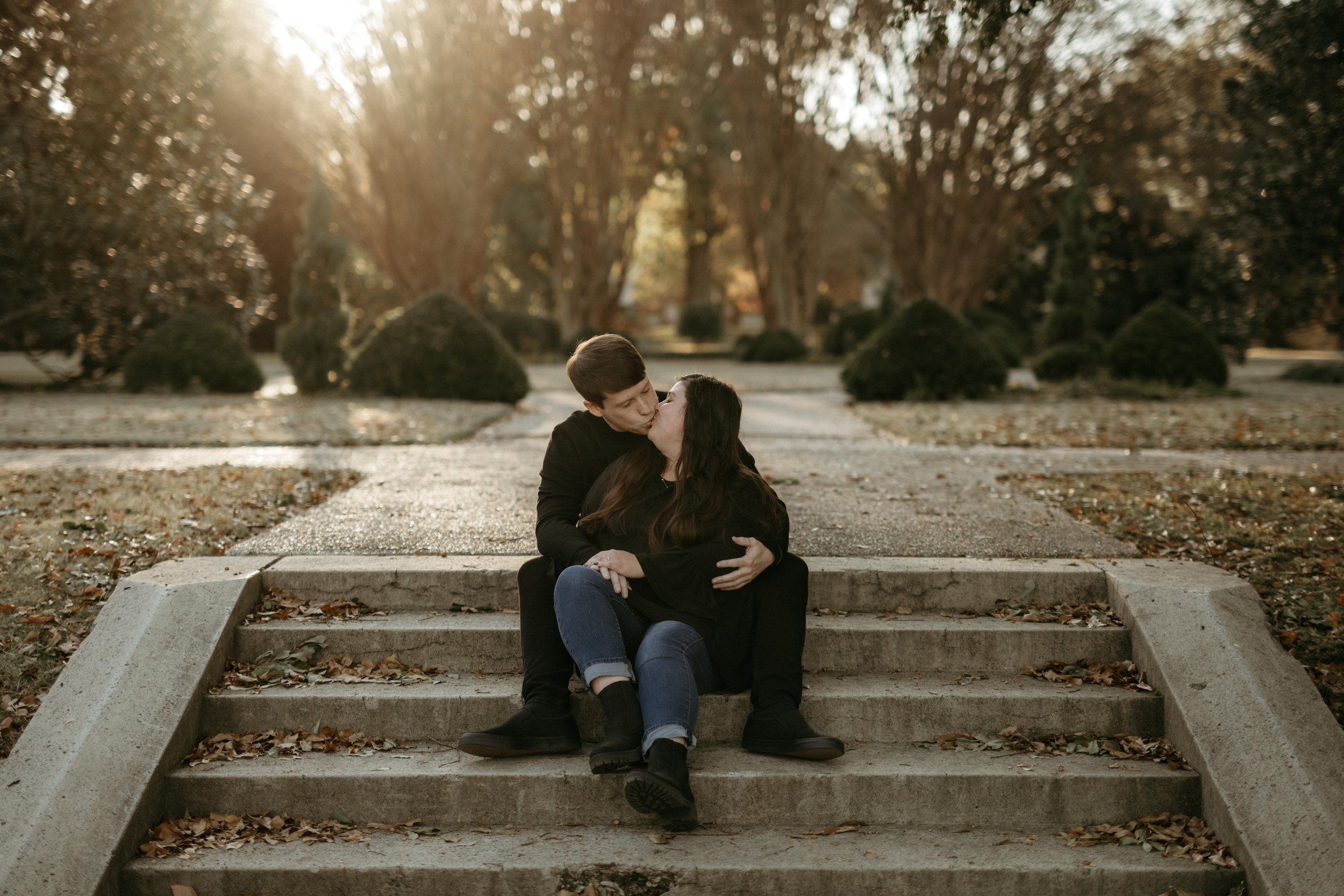 OvertonParkMemphisToriAustinEngagementSessionEmilySwanPhotography-77.jpg