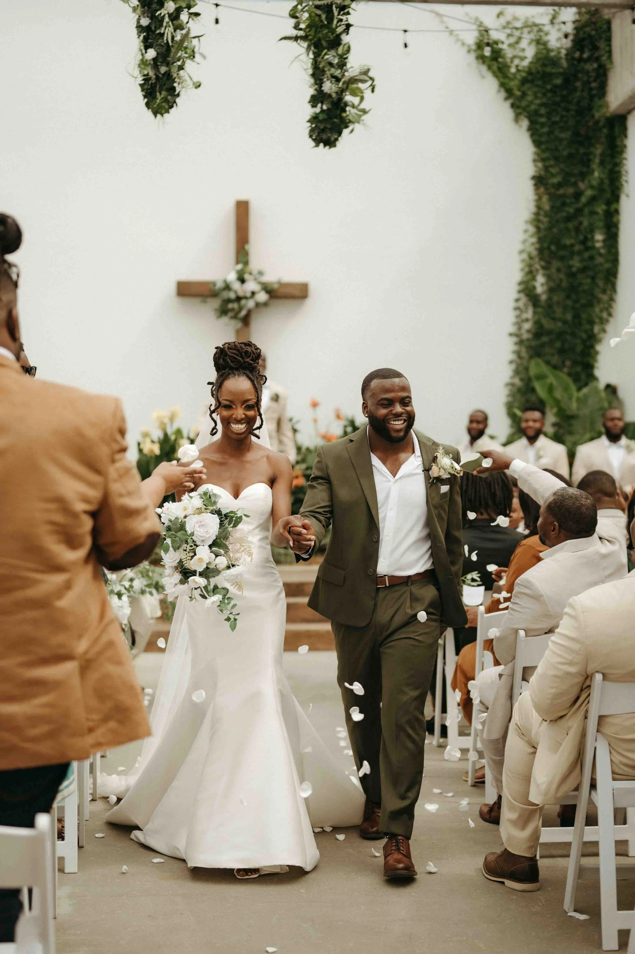 The Plant Jackson wedding, moody Jackson wedding photographer, cinematic Jackson wedding photographer, moody Memphis wedding photographer, cinematic Memphis wedding photographer, Jackson documentary wedding photographer, Memphis documentary wedding