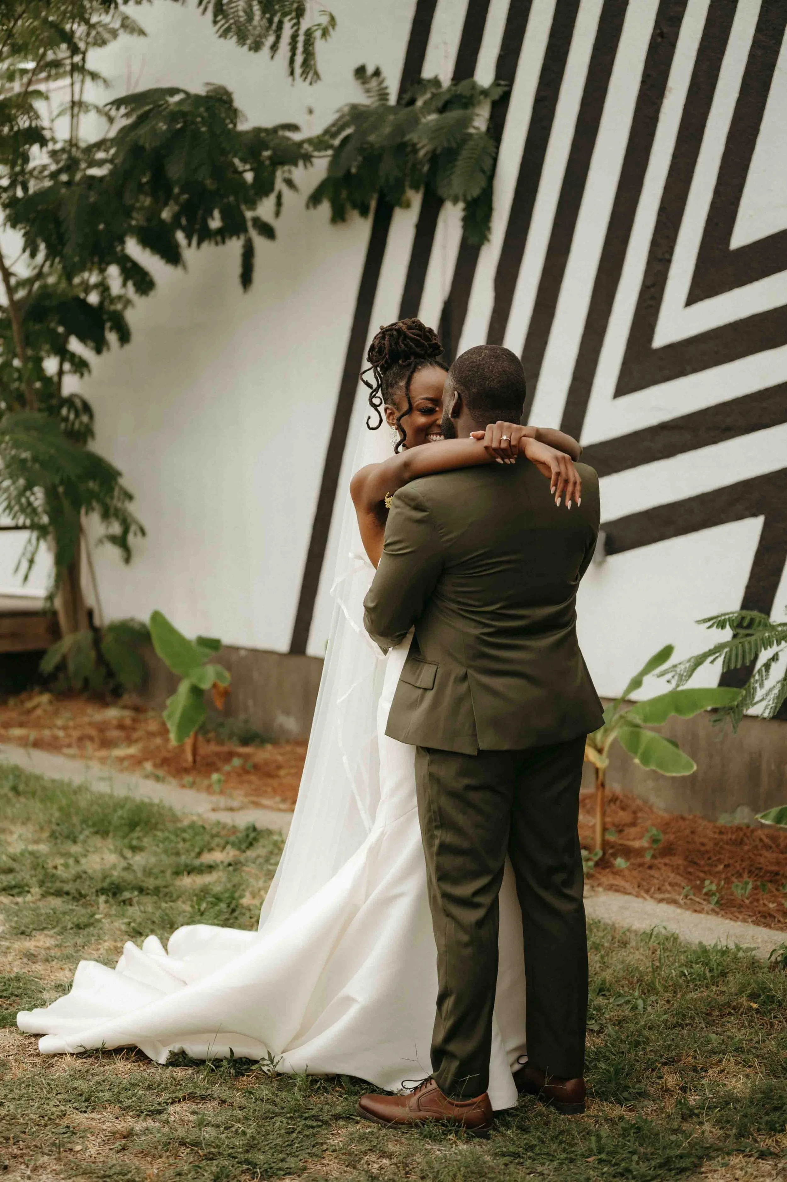 The Plant Jackson wedding, moody Jackson wedding photographer, cinematic Jackson wedding photographer, moody Memphis wedding photographer, cinematic Memphis wedding photographer, Jackson documentary wedding photographer, Memphis documentary wedding