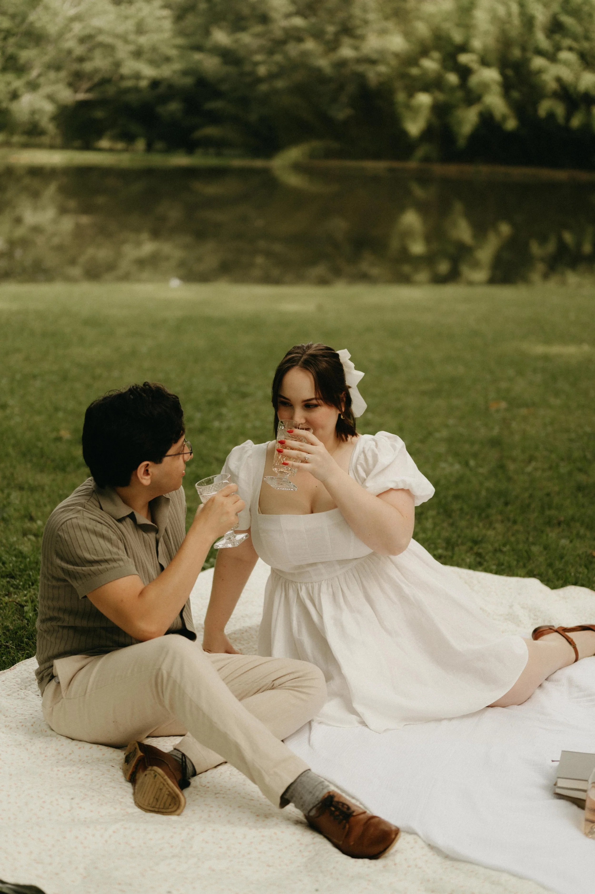 Picnic engagement session in Memphis Tennesse, moody Memphis wedding photographer, cinematic Memphis wedding photographer, Memphis documentary wedding photographer, Memphis engagement photos, Shelby Farms engagement photos