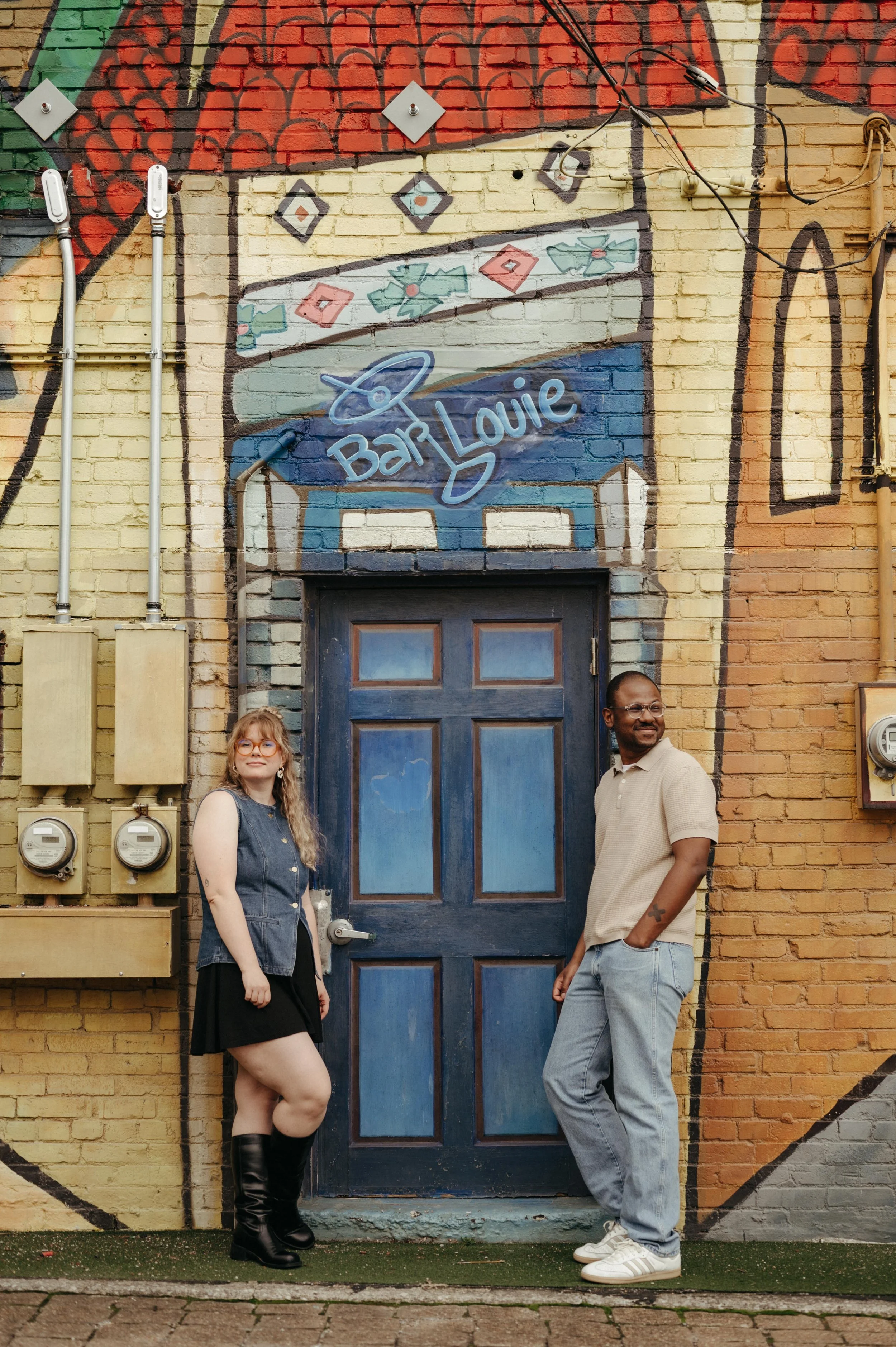 Moody Memphis wedding photographer, Memphis documentary wedding photographer, editorial Memphis wedding photographer, Midtown Memphis engagement session, Memphis engagement session ideas