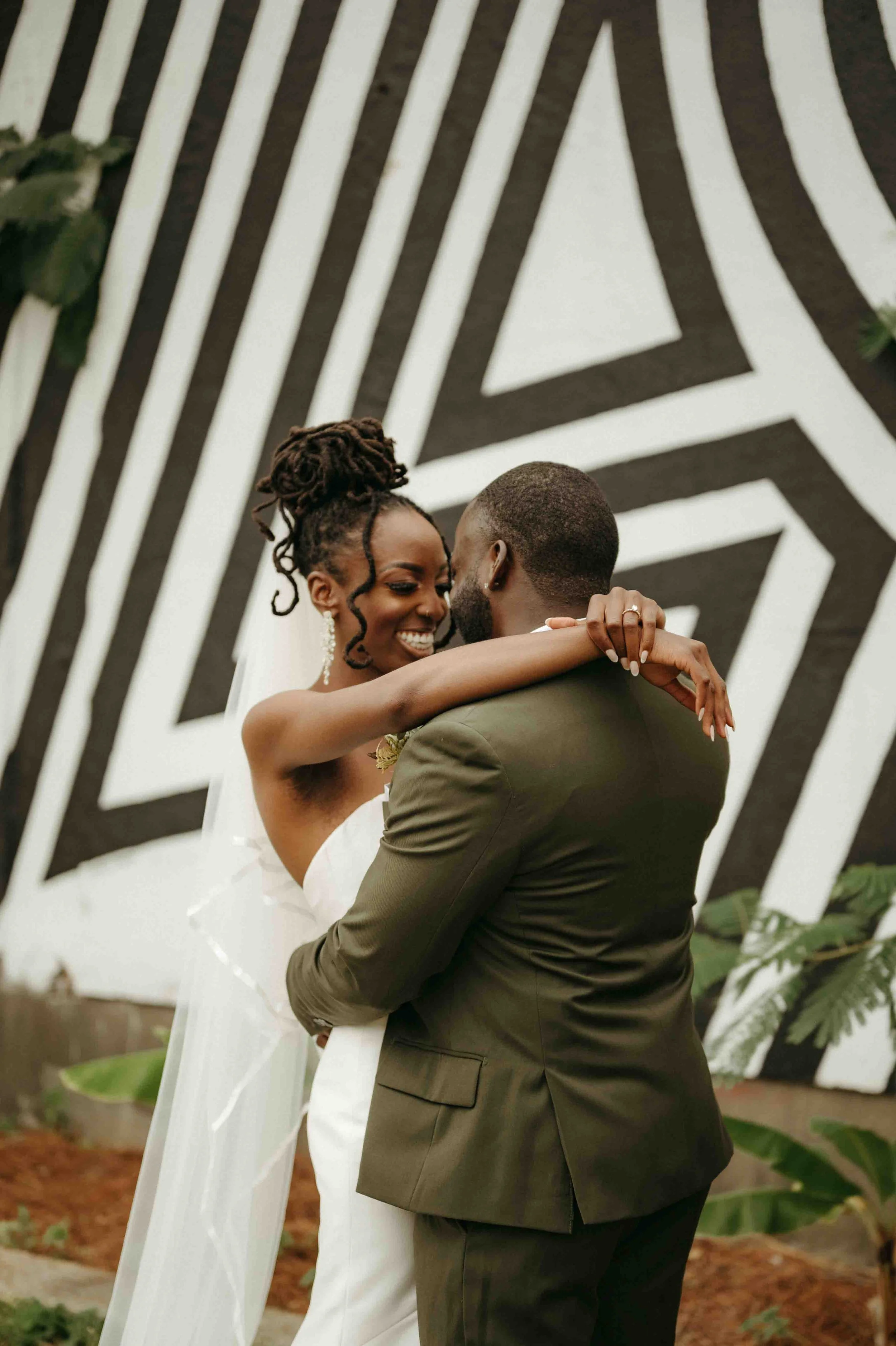 The Plant Jackson wedding, moody Jackson wedding photographer, cinematic Jackson wedding photographer, moody Memphis wedding photographer, cinematic Memphis wedding photographer, Jackson documentary wedding photographer, Memphis documentary wedding