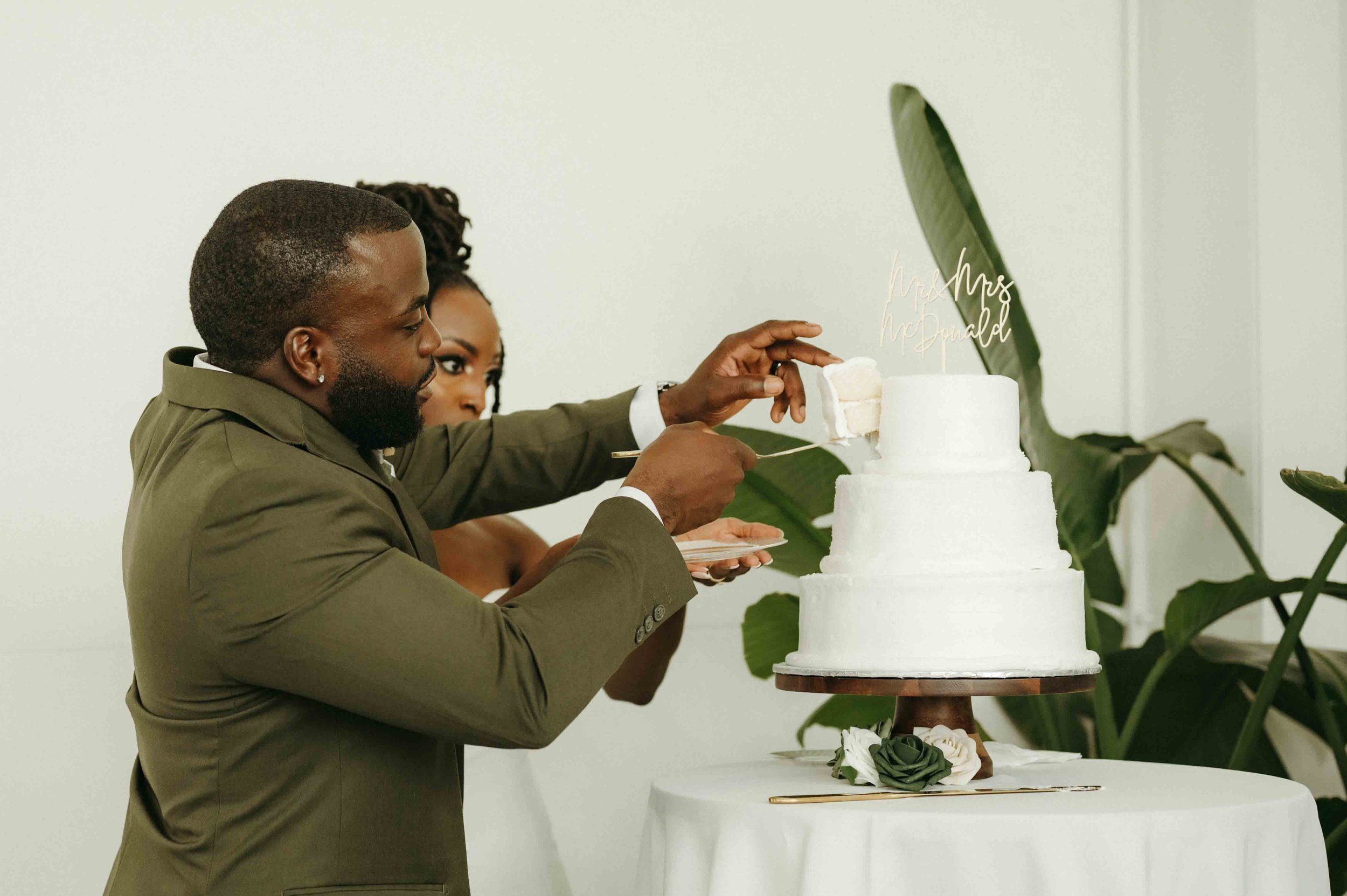 The Plant Jackson wedding, moody Jackson wedding photographer, cinematic Jackson wedding photographer, moody Memphis wedding photographer, cinematic Memphis wedding photographer, Jackson documentary wedding photographer, Memphis documentary wedding