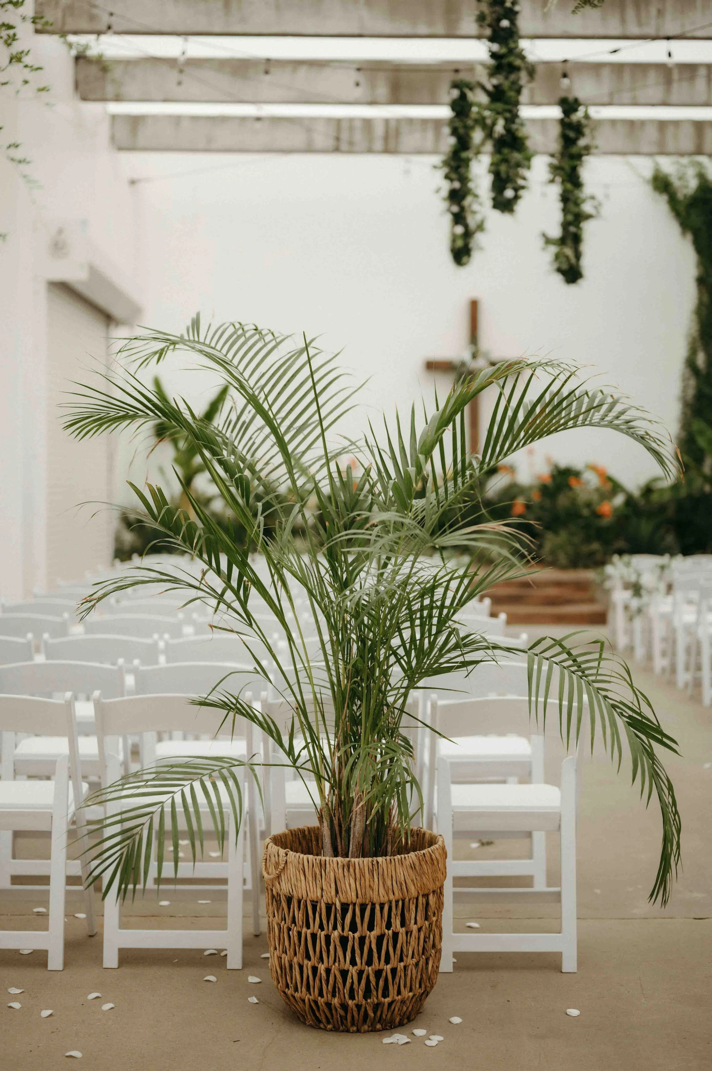 The Plant Jackson wedding, moody Jackson wedding photographer, cinematic Jackson wedding photographer, moody Memphis wedding photographer, cinematic Memphis wedding photographer, Jackson documentary wedding photographer, Memphis documentary wedding