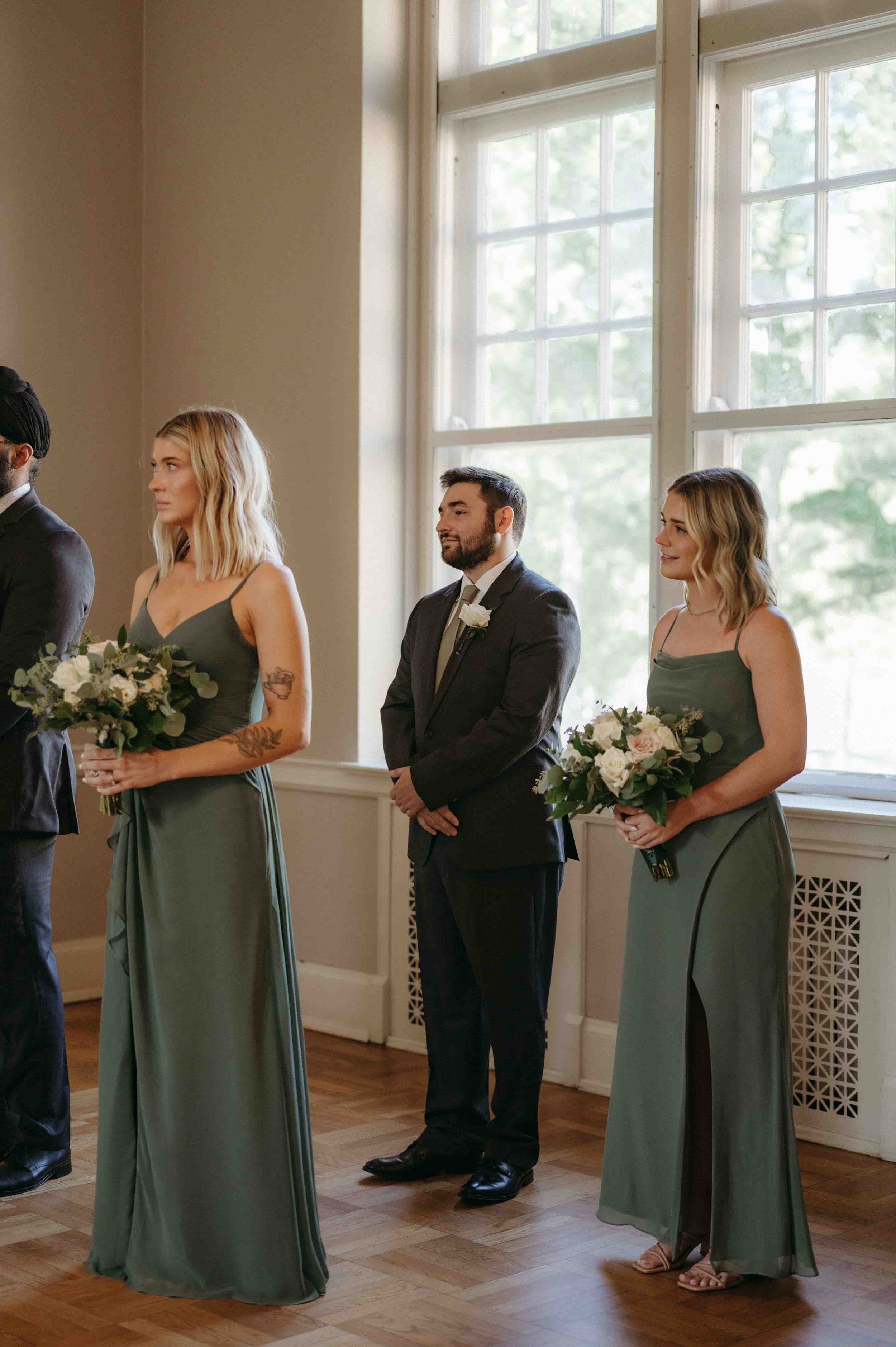 Memphis Pink Palace Museum of Science and History wedding, moody Memphis wedding photographer, cinematic Memphis wedding photographer, Memphis documentary wedding photographer, Memphis museum wedding, editorial Memphis wedding photographer