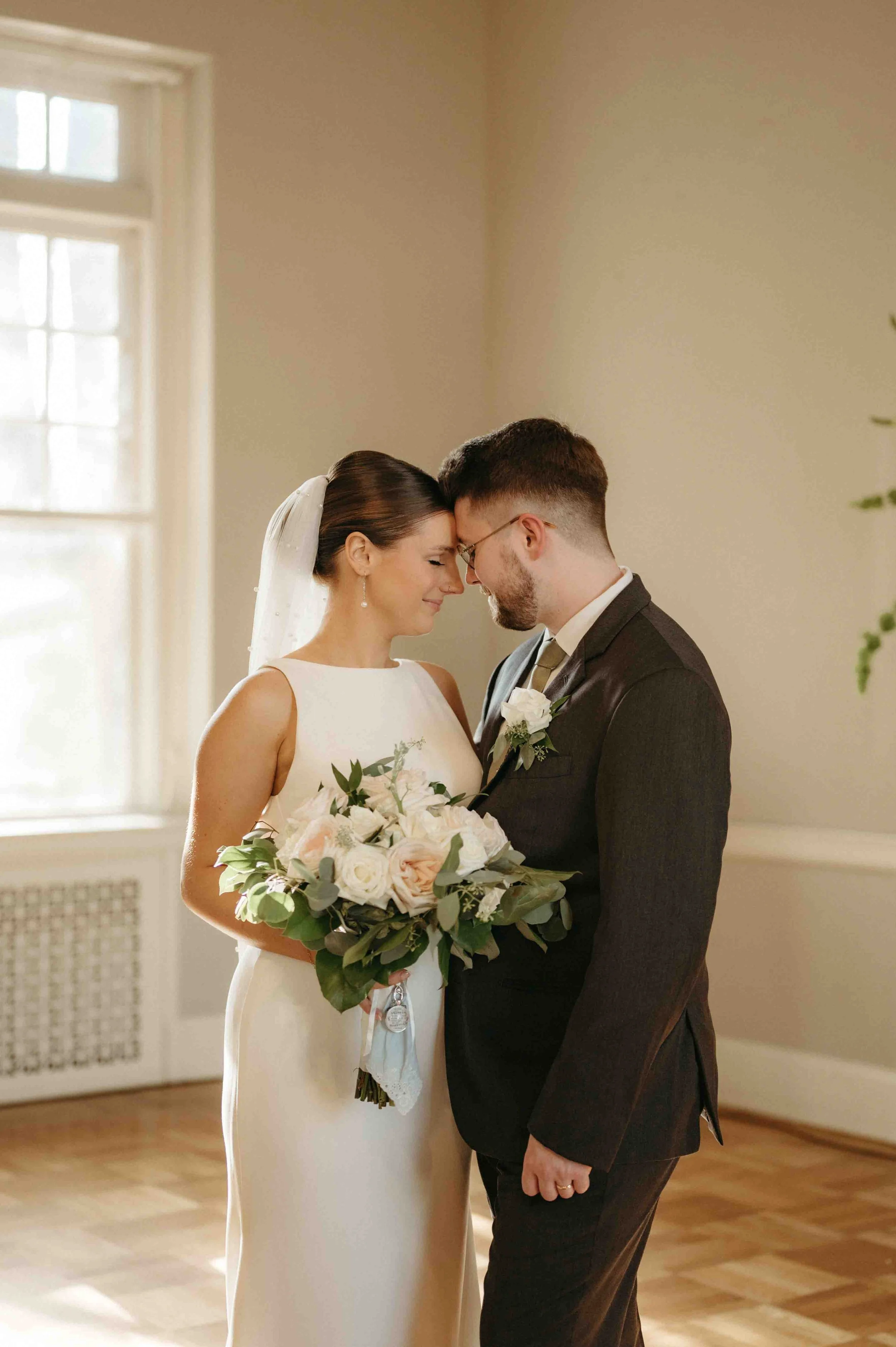 Memphis Pink Palace Museum of Science and History wedding, moody Memphis wedding photographer, cinematic Memphis wedding photographer, Memphis documentary wedding photographer, Memphis museum wedding, editorial Memphis wedding photographer