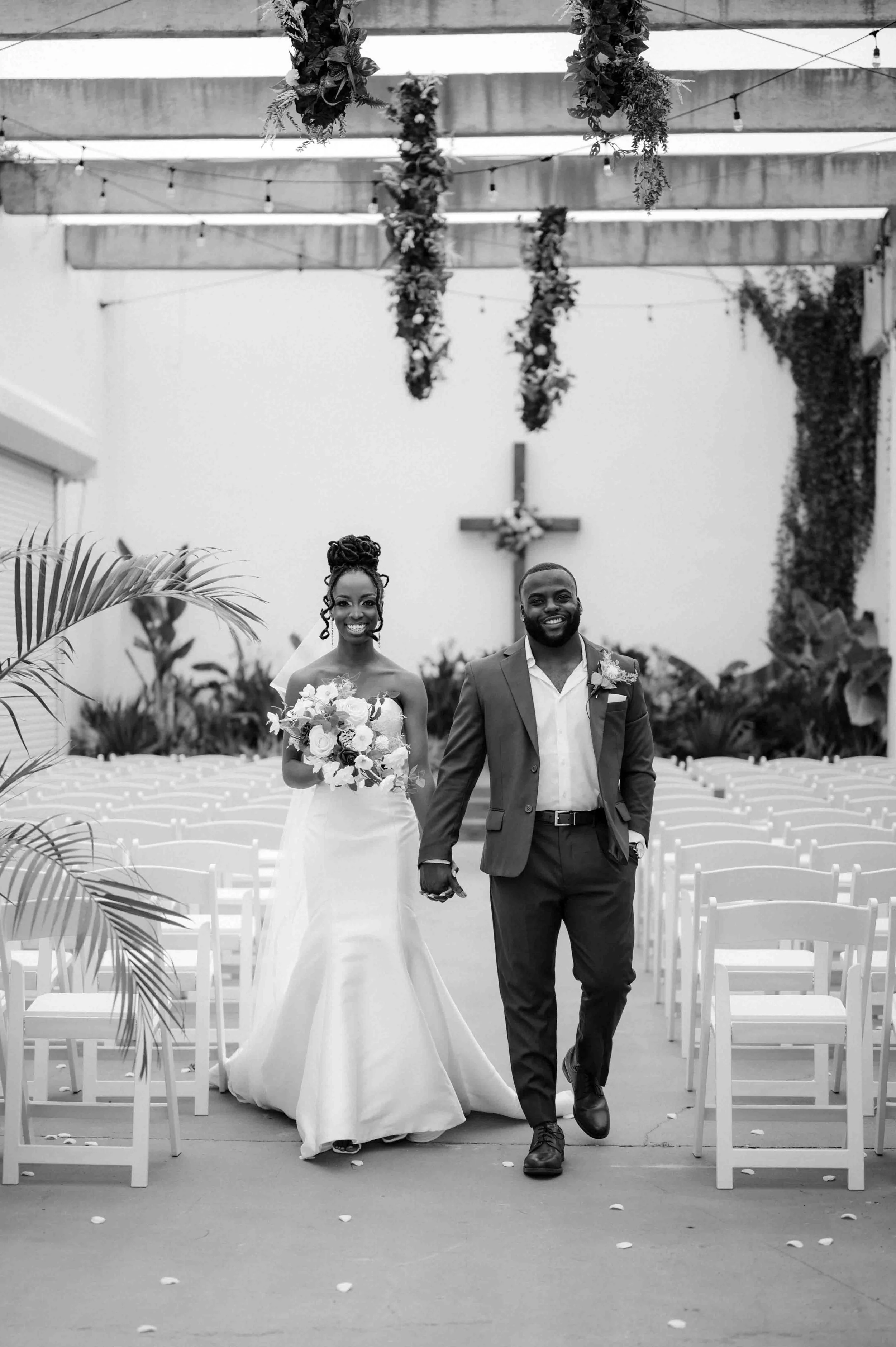 The Plant Jackson wedding, moody Jackson wedding photographer, cinematic Jackson wedding photographer, moody Memphis wedding photographer, cinematic Memphis wedding photographer, Jackson documentary wedding photographer, Memphis documentary wedding