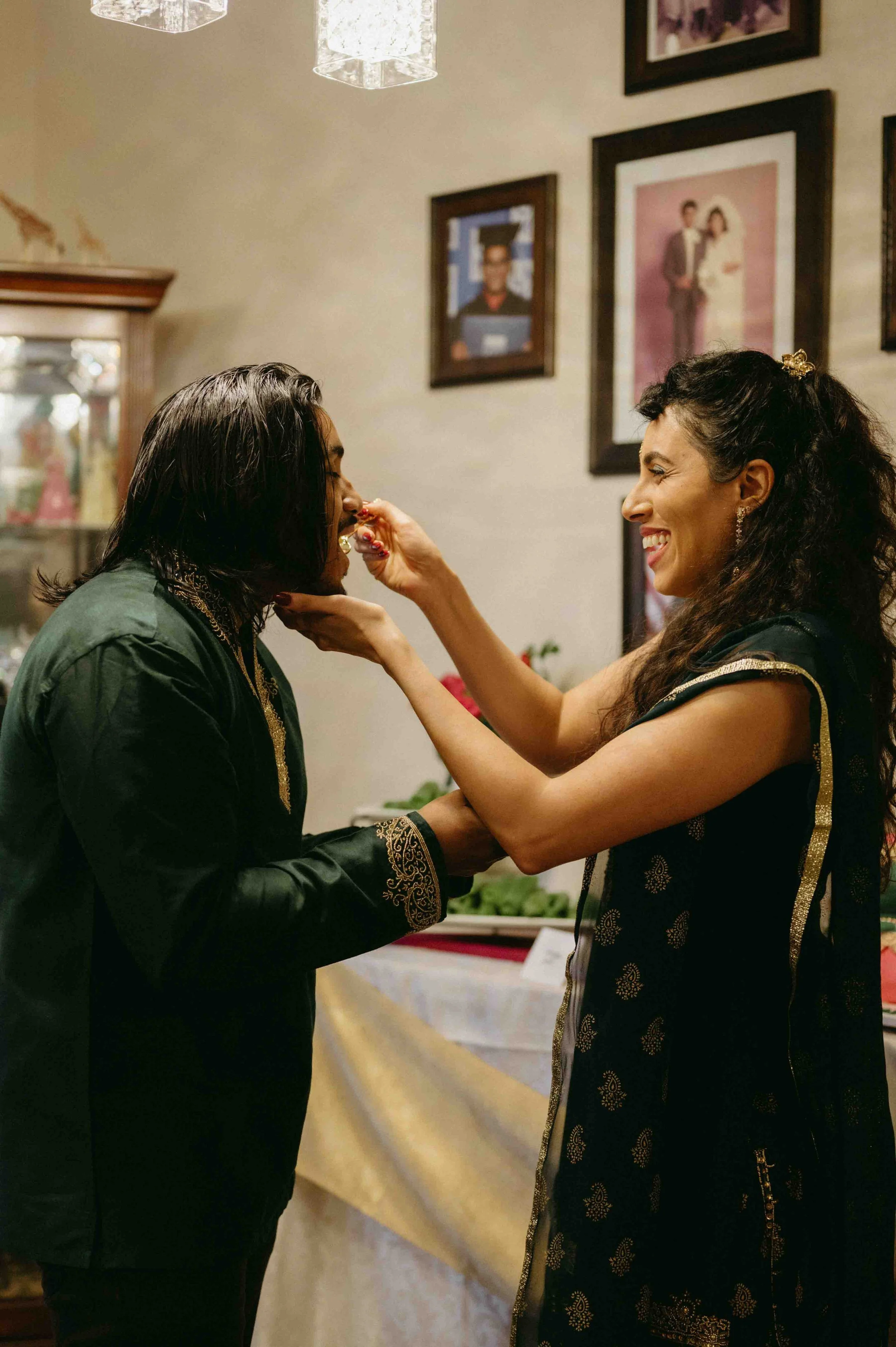 Moody Memphis wedding photographer Sri Lankan Mehndi ceremony Memphis documentary wedding photographer cinematic Memphis wedding photographer editorial Memphis wedding photographer