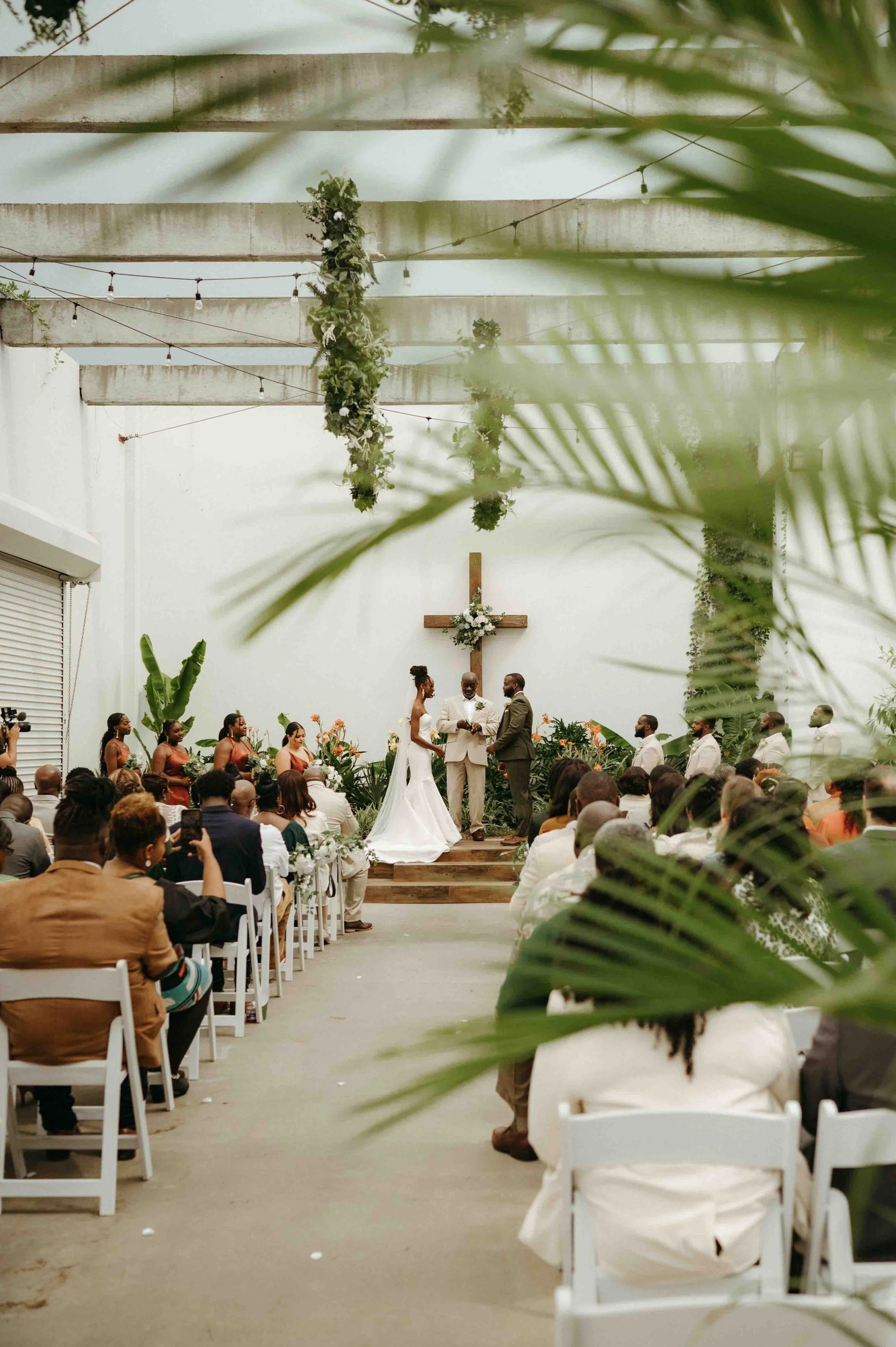 The Plant Jackson wedding, moody Jackson wedding photographer, cinematic Jackson wedding photographer, moody Memphis wedding photographer, cinematic Memphis wedding photographer, Jackson documentary wedding photographer, Memphis documentary wedding