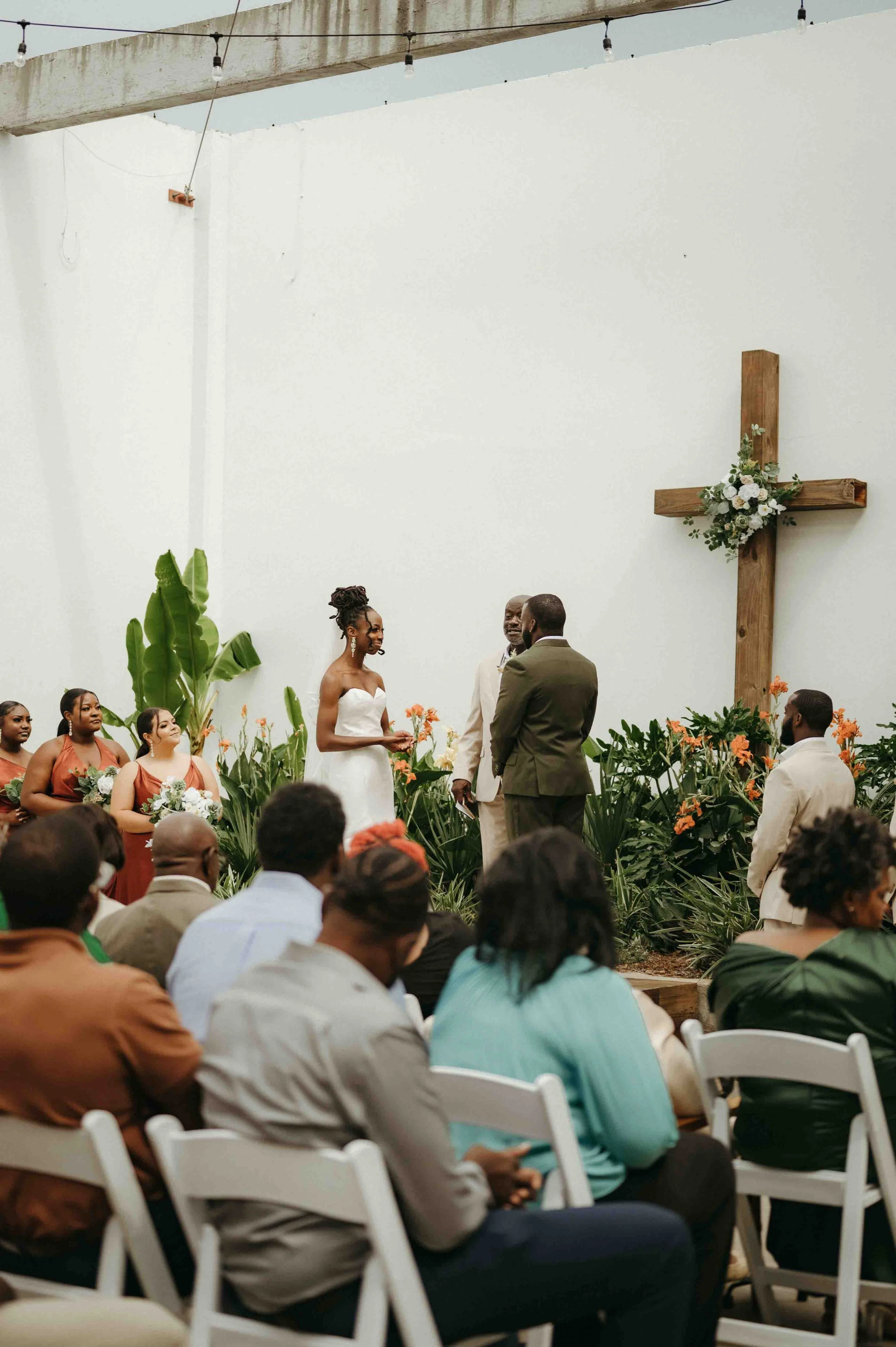 The Plant Jackson wedding, moody Jackson wedding photographer, cinematic Jackson wedding photographer, moody Memphis wedding photographer, cinematic Memphis wedding photographer, Jackson documentary wedding photographer, Memphis documentary wedding