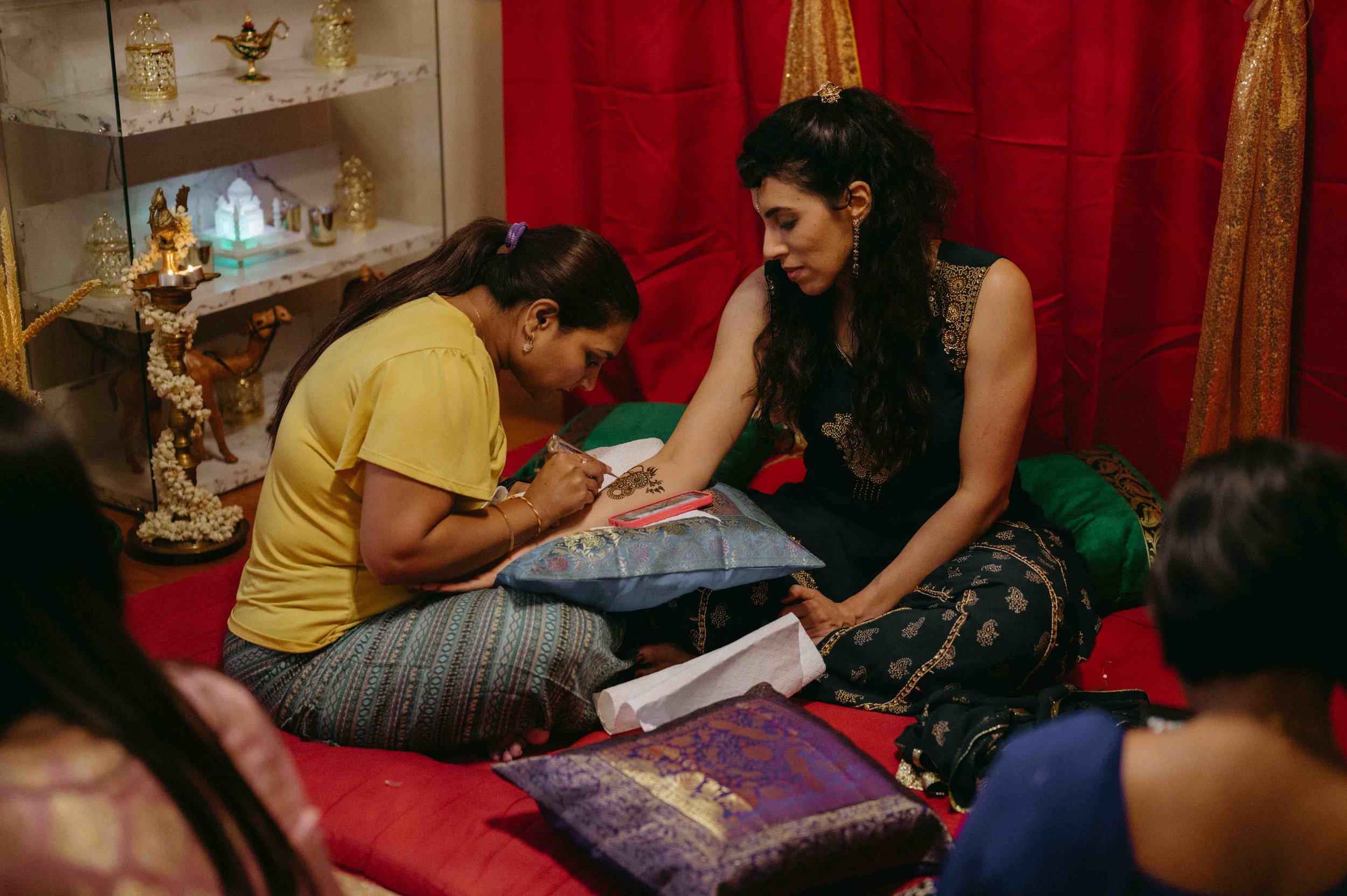 Moody Memphis wedding photographer Sri Lankan Mehndi ceremony Memphis documentary wedding photographer cinematic Memphis wedding photographer editorial Memphis wedding photographer