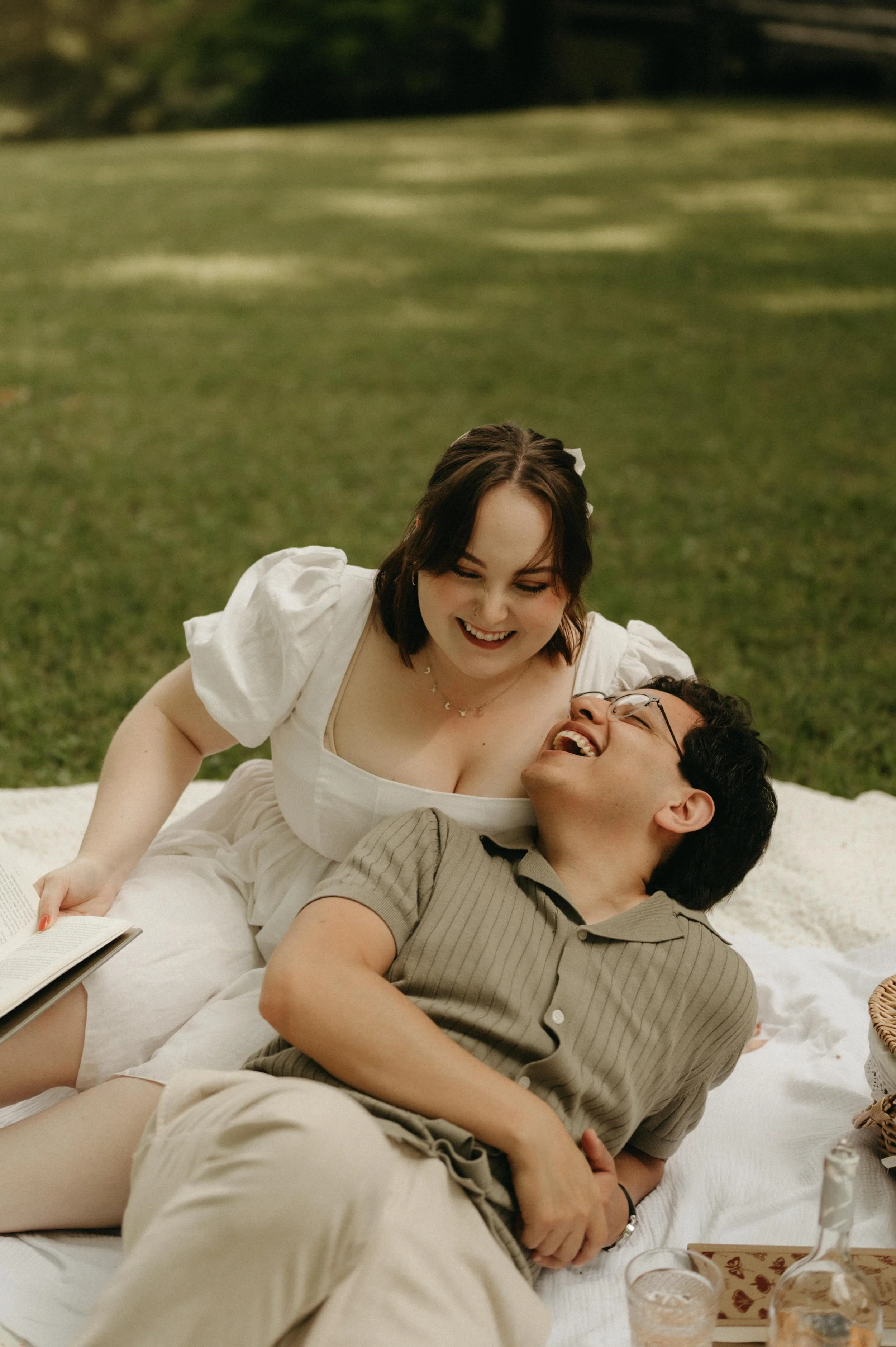 Picnic engagement session in Memphis Tennesse, moody Memphis wedding photographer, cinematic Memphis wedding photographer, Memphis documentary wedding photographer, Memphis engagement photos, Shelby Farms engagement photos