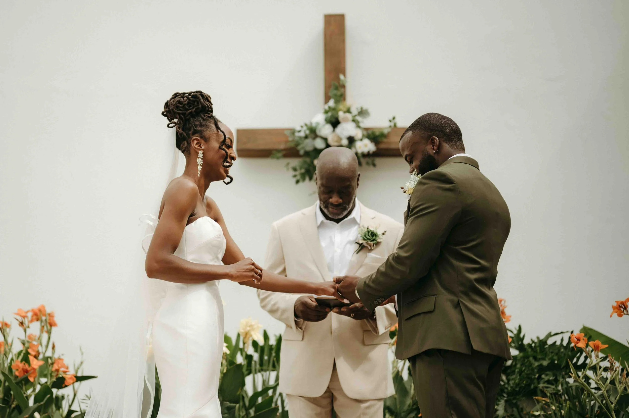 The Plant Jackson wedding, moody Jackson wedding photographer, cinematic Jackson wedding photographer, moody Memphis wedding photographer, cinematic Memphis wedding photographer, Jackson documentary wedding photographer, Memphis documentary wedding