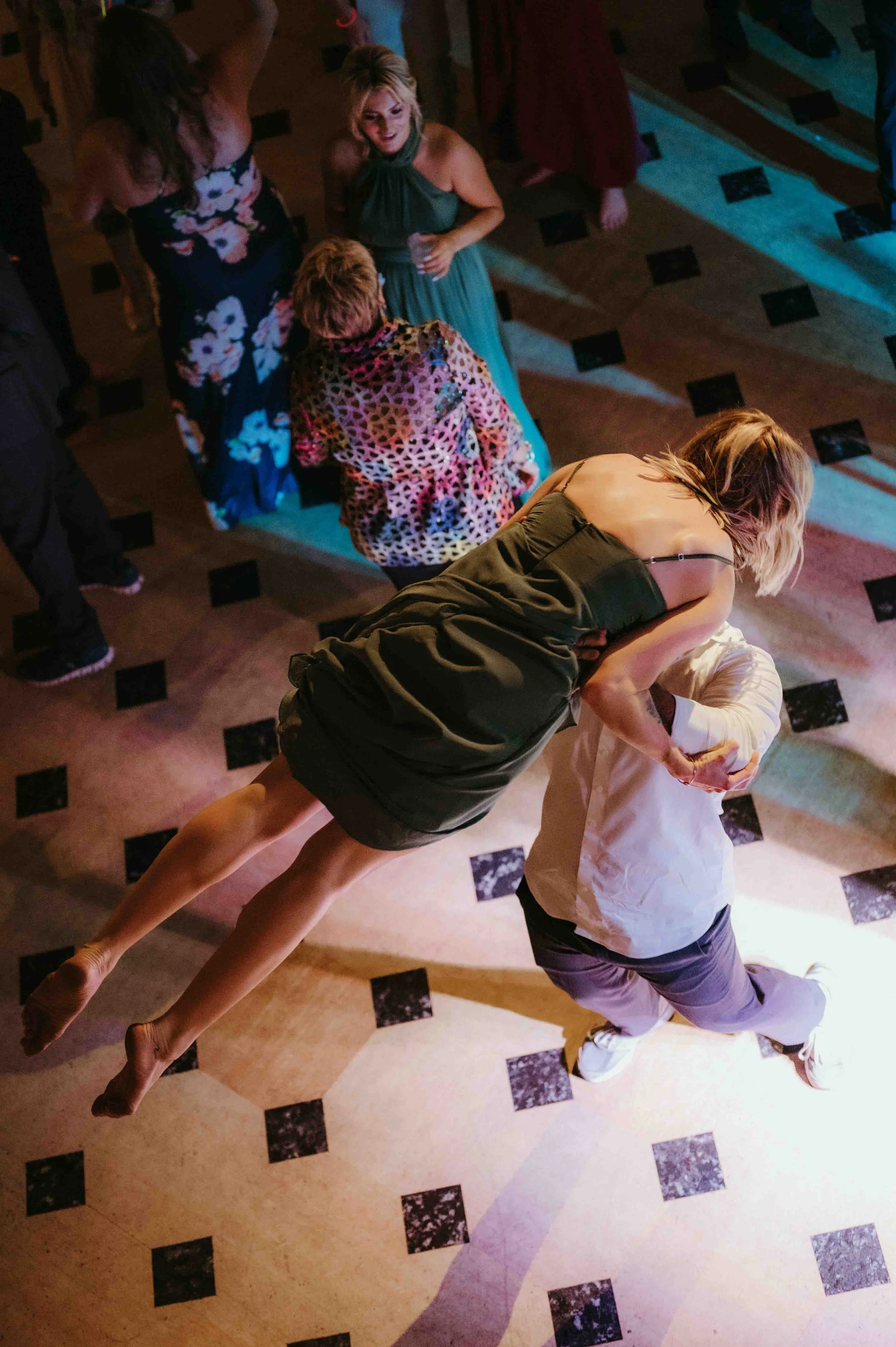 Memphis Pink Palace Museum of Science and History wedding, moody Memphis wedding photographer, cinematic Memphis wedding photographer, Memphis documentary wedding photographer, Memphis museum wedding, editorial Memphis wedding photographer