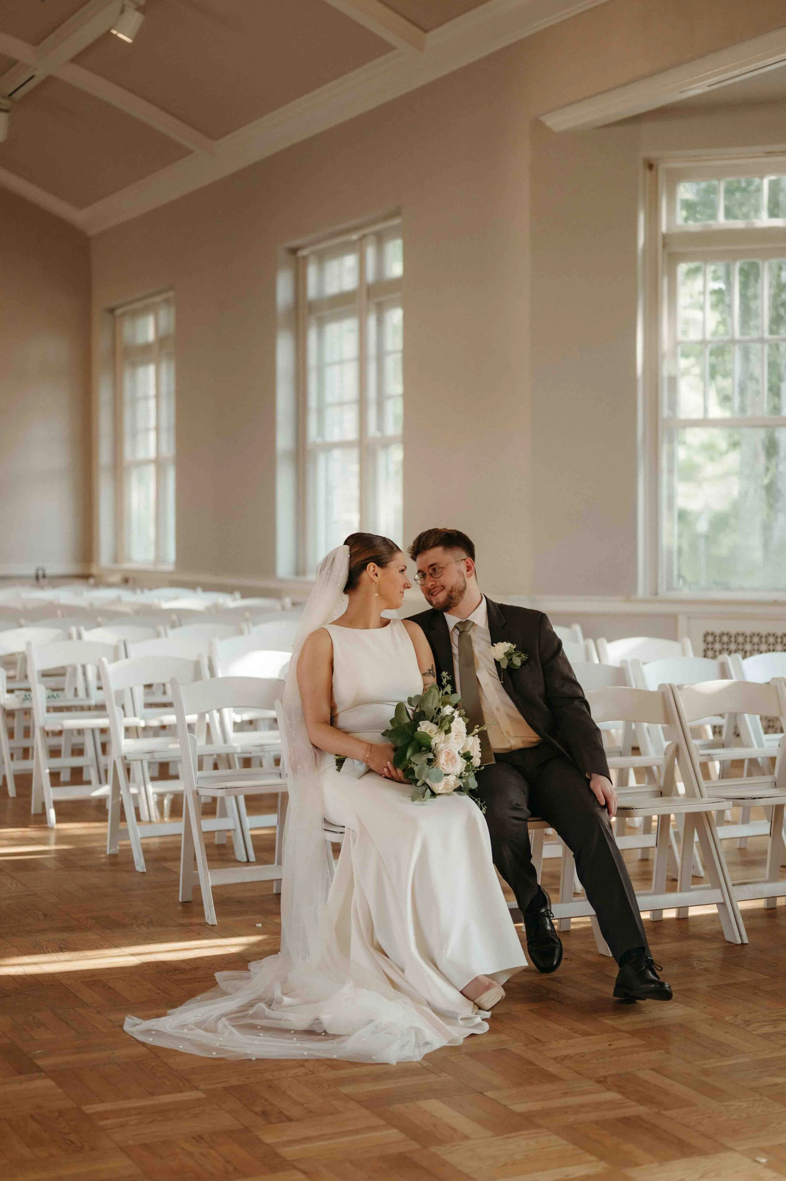 Memphis Pink Palace Museum of Science and History wedding, moody Memphis wedding photographer, cinematic Memphis wedding photographer, Memphis documentary wedding photographer, Memphis museum wedding, editorial Memphis wedding photographer