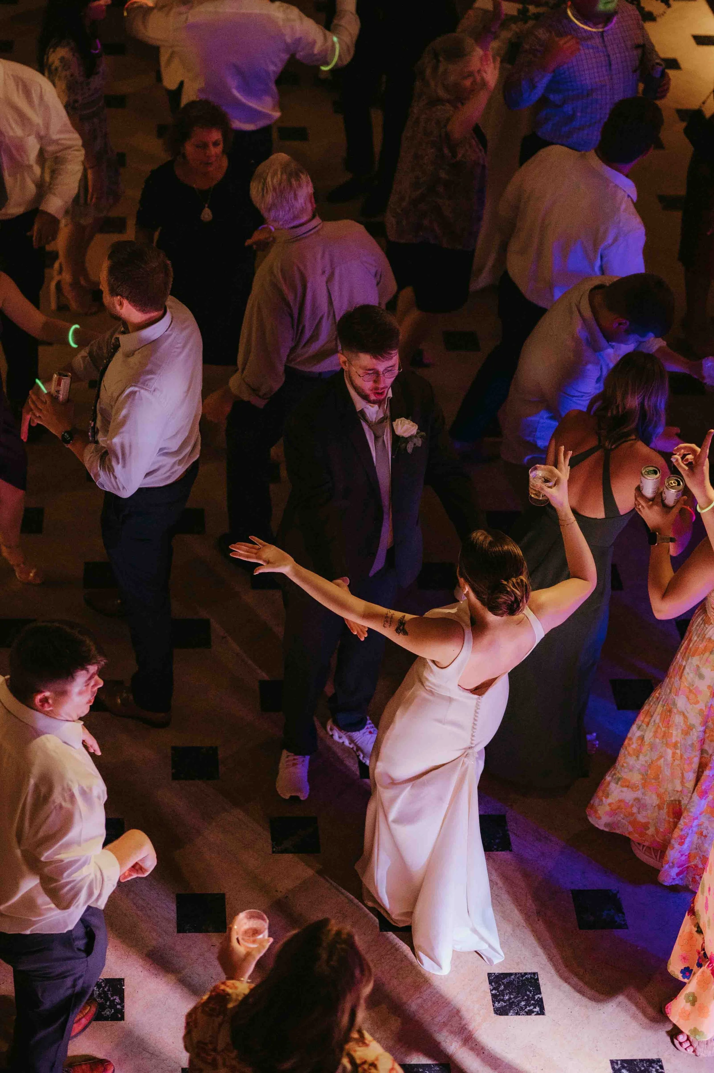 Memphis Pink Palace Museum of Science and History wedding, moody Memphis wedding photographer, cinematic Memphis wedding photographer, Memphis documentary wedding photographer, Memphis museum wedding, editorial Memphis wedding photographer