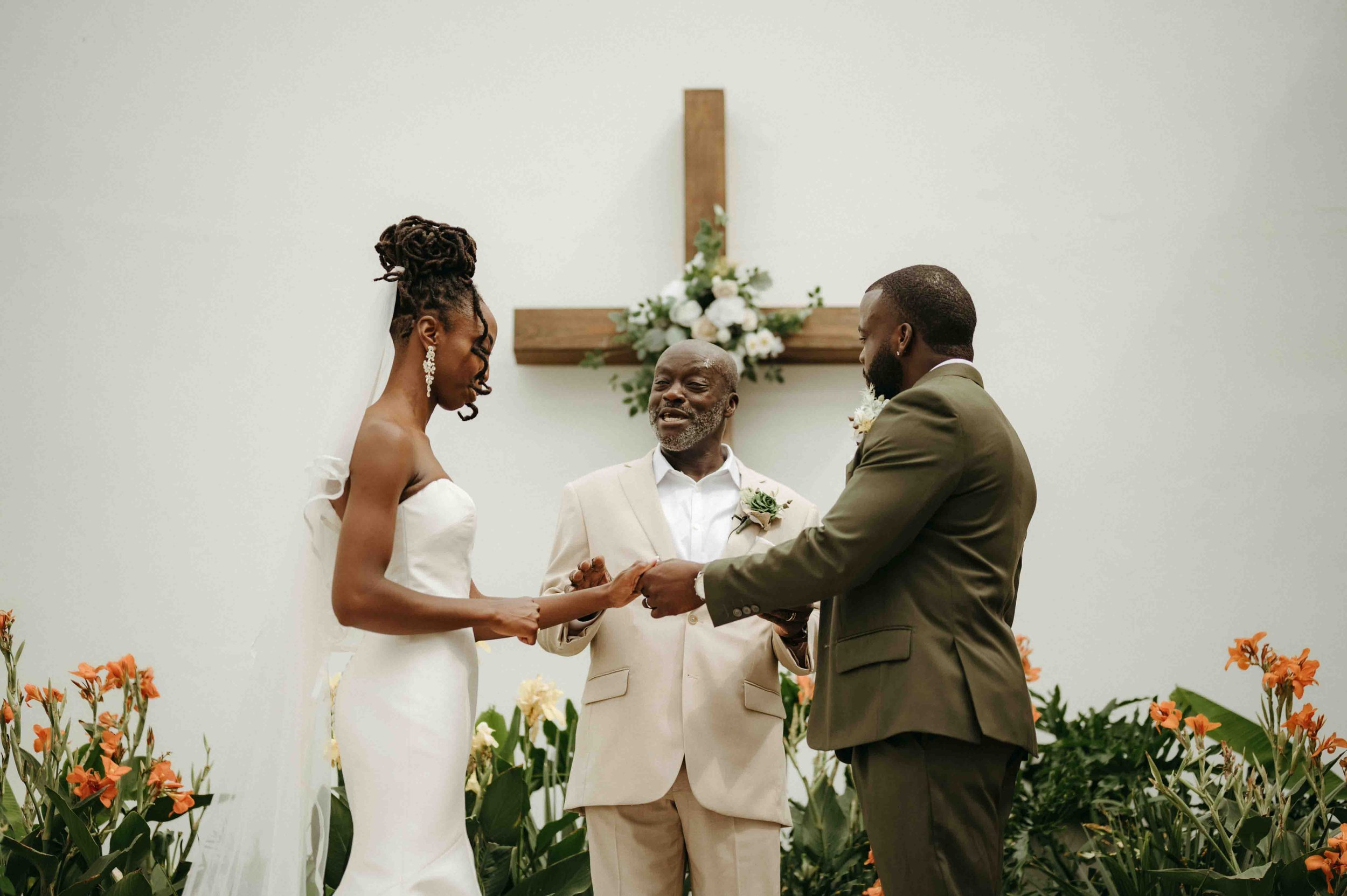 The Plant Jackson wedding, moody Jackson wedding photographer, cinematic Jackson wedding photographer, moody Memphis wedding photographer, cinematic Memphis wedding photographer, Jackson documentary wedding photographer, Memphis documentary wedding