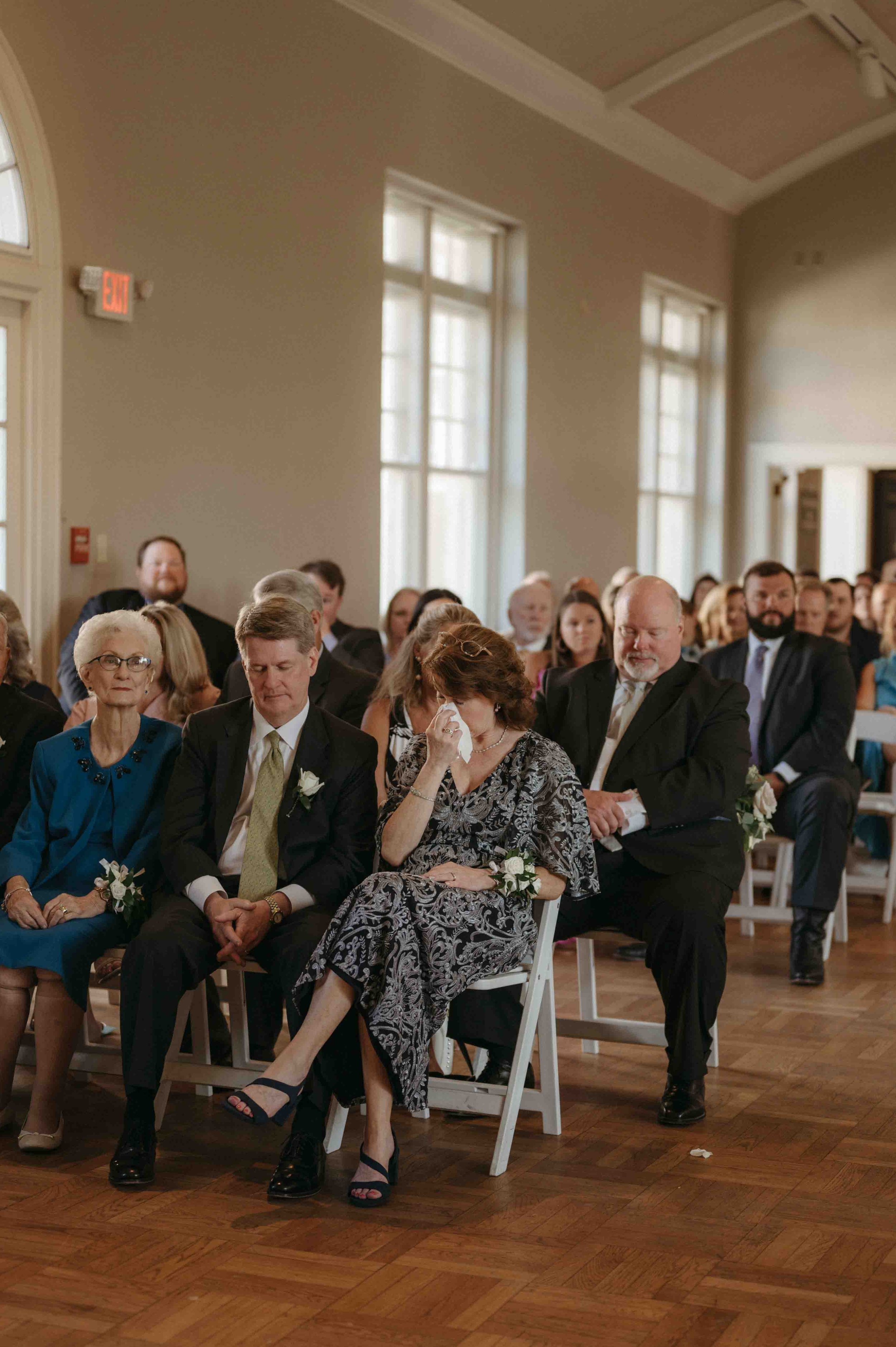 Memphis Pink Palace Museum of Science and History wedding, moody Memphis wedding photographer, cinematic Memphis wedding photographer, Memphis documentary wedding photographer, Memphis museum wedding, editorial Memphis wedding photographer