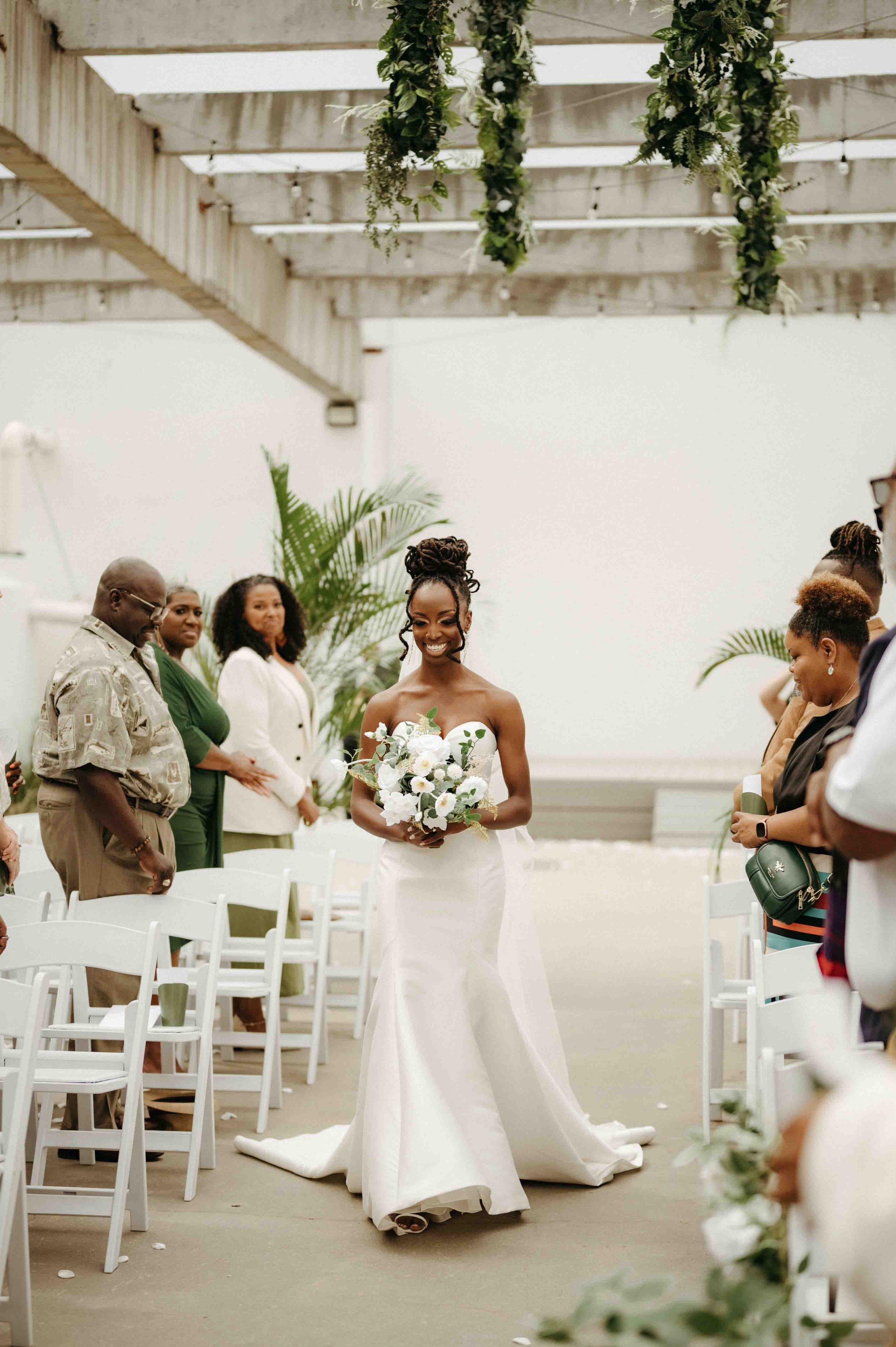 The Plant Jackson wedding, moody Jackson wedding photographer, cinematic Jackson wedding photographer, moody Memphis wedding photographer, cinematic Memphis wedding photographer, Jackson documentary wedding photographer, Memphis documentary wedding