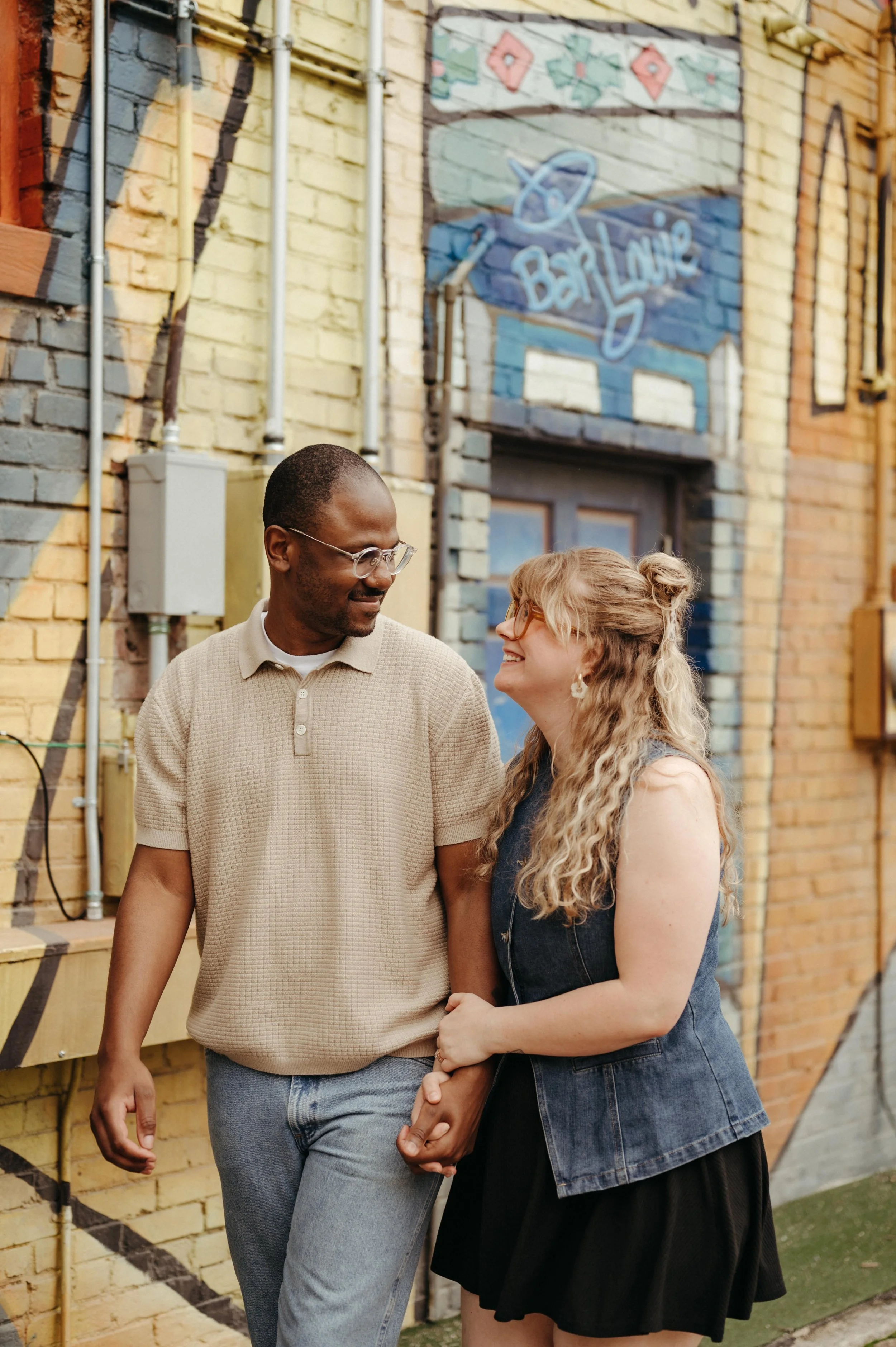 Moody Memphis wedding photographer, Memphis documentary wedding photographer, editorial Memphis wedding photographer, Midtown Memphis engagement session, Memphis engagement session ideas