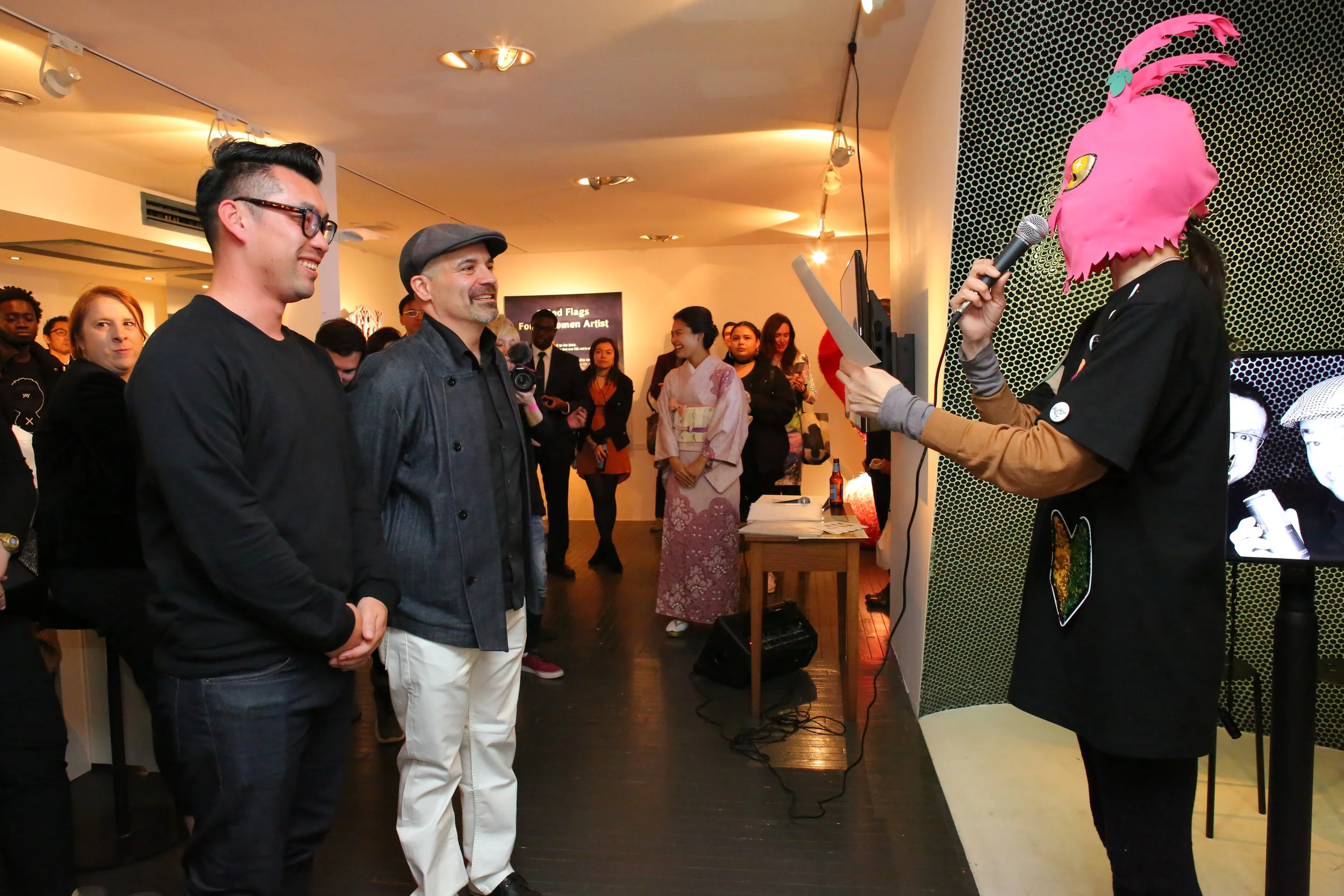 Blossom Blast show March 8 2017 at UltraSuperNew Gallery TGT is giving the certificate to Blossom Blast project team. photo by Maiko Miyagawa