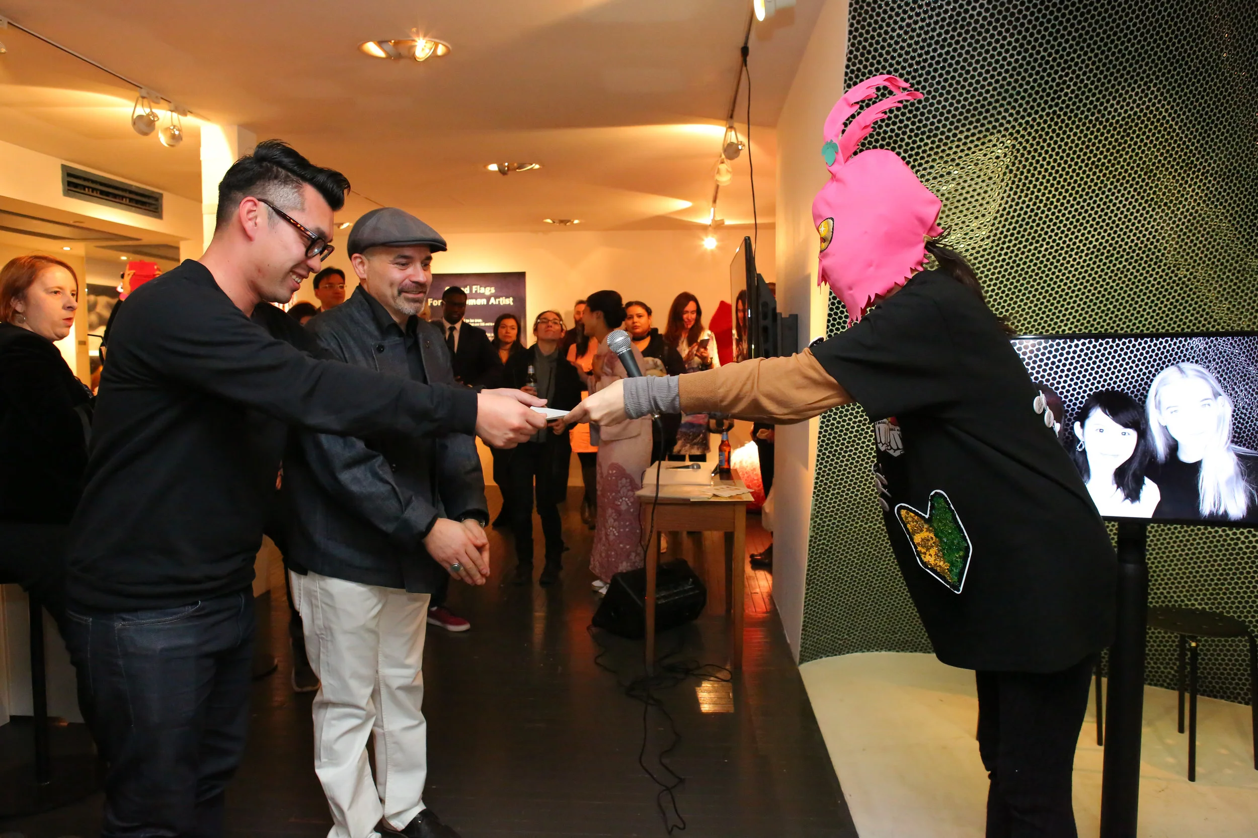Blossom Blast show March 8 2017 at UltraSuperNew Gallery TGT is giving the certificate to Blossom Blast project team. photo by Maiko Miyagawa