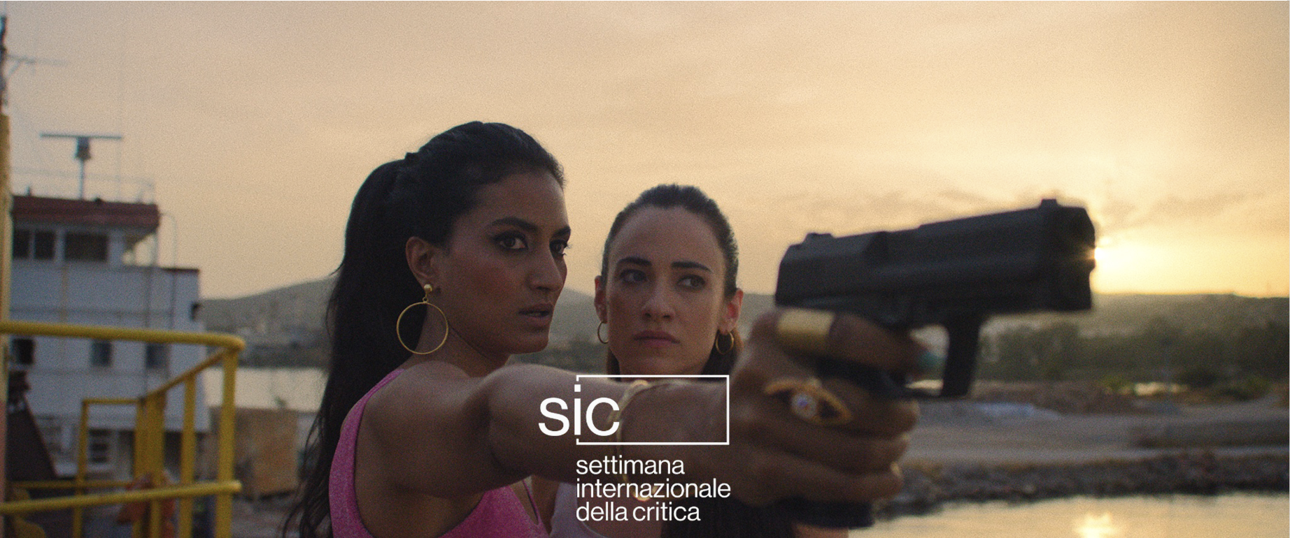    Gorgonà   by Evi Kalogiropoulou 