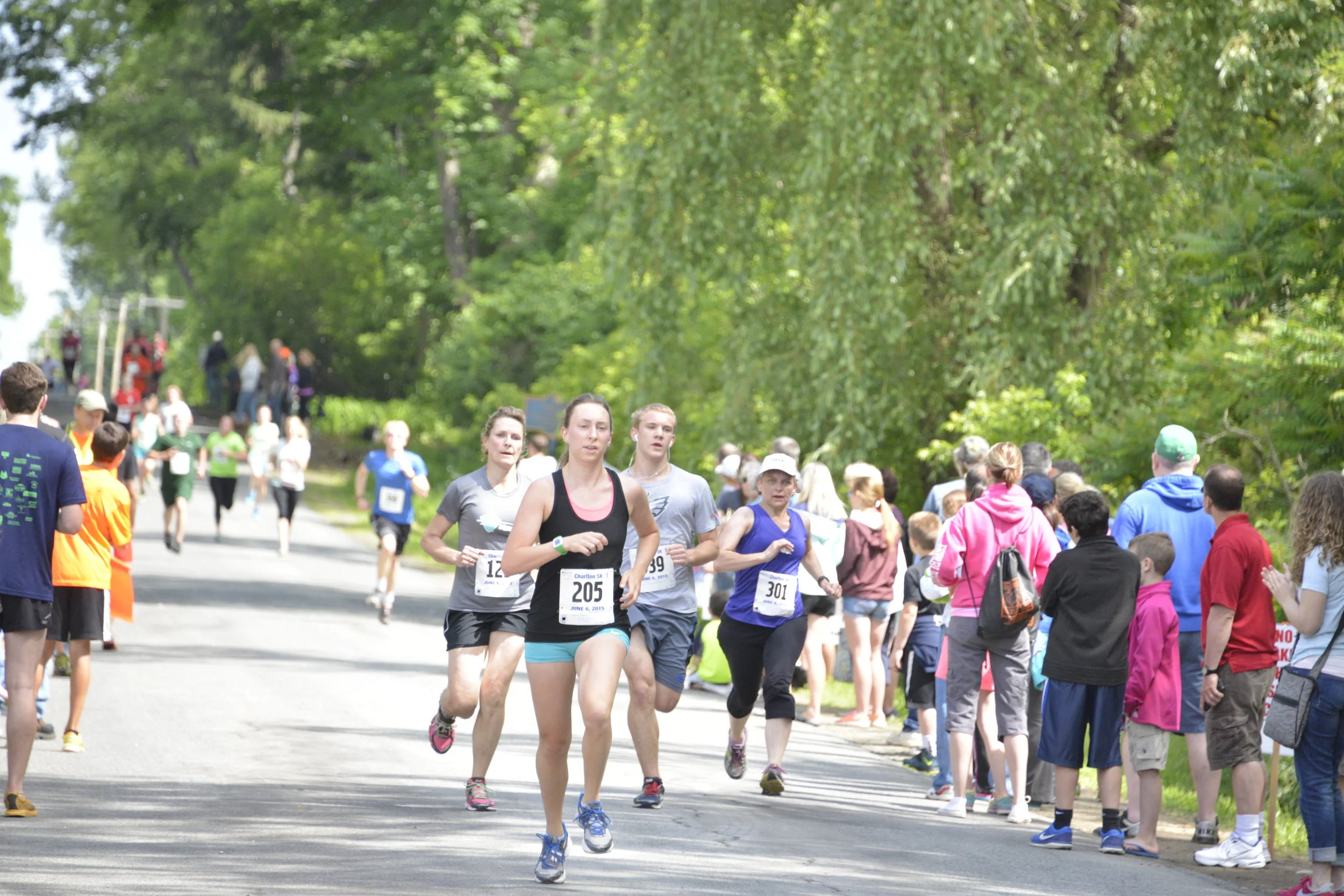 Pack Runners down the stretch.JPG