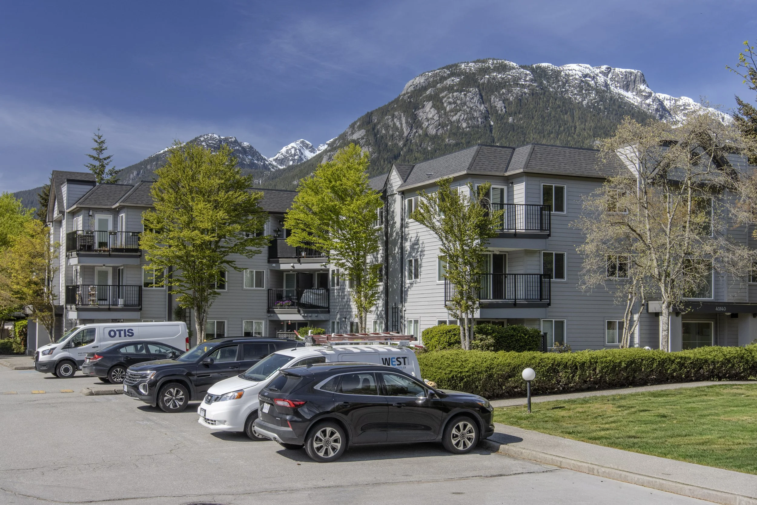 40140 WILLOW CRES 308 HSP 2026-1.jpg