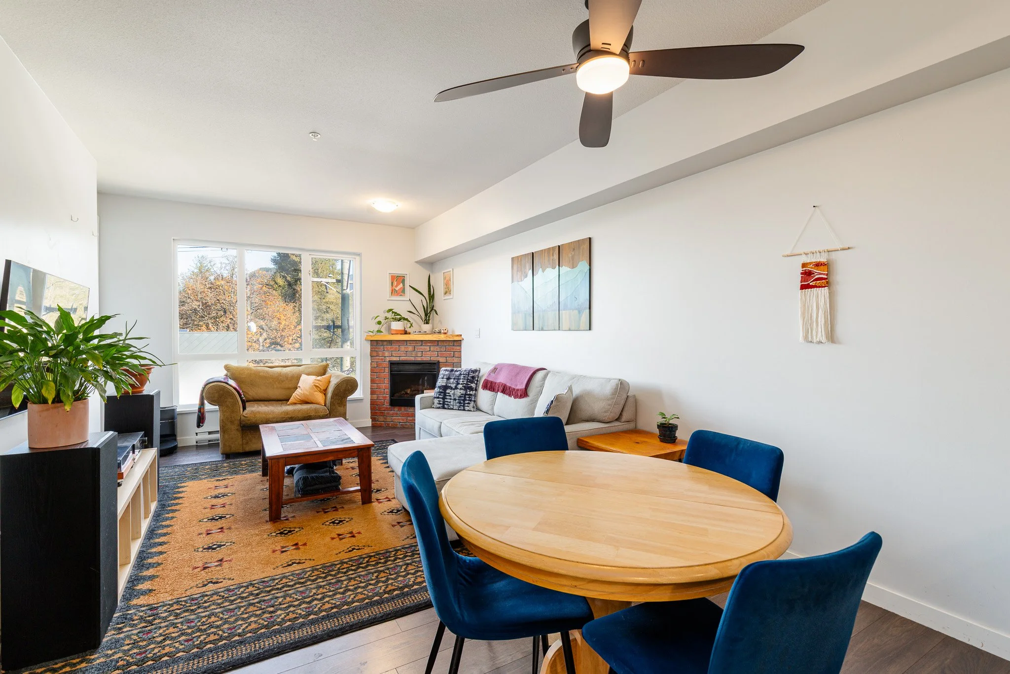 317 40437 Tantalus Rd-3.jpg