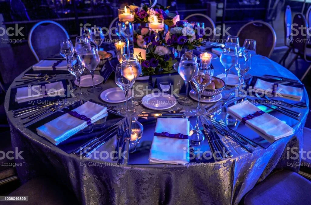 istockphoto-indoor_tablesetting.jpg