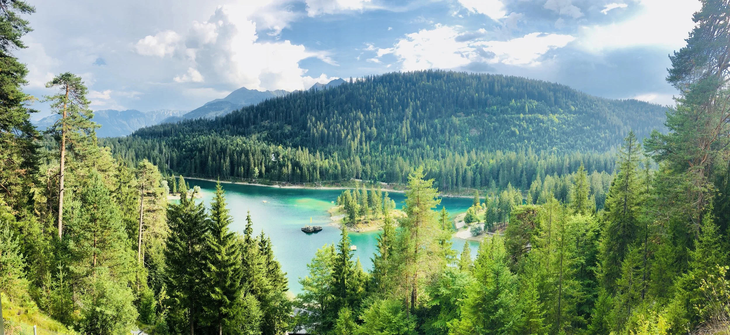 Le Lac Cauma, Grisons, Suisse