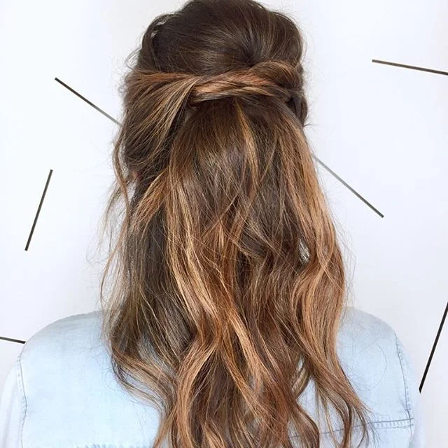 Tutoriel coiffure: Half Boho Twist