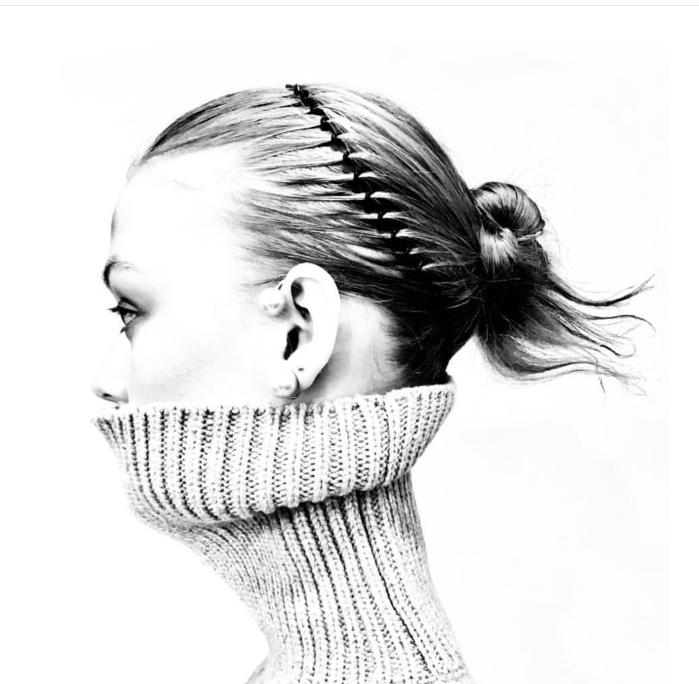 Alerte tendances : le retour des accessoires pour cheveux des années 90