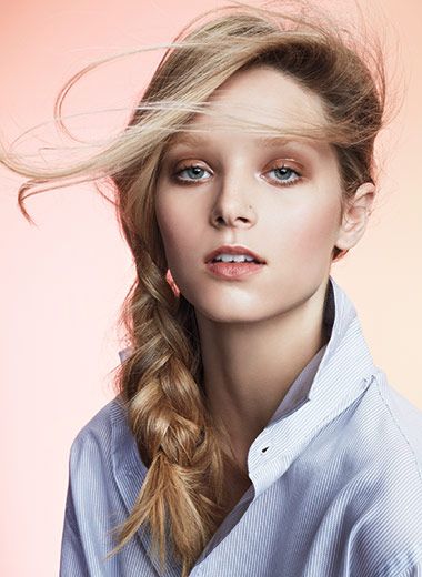 Tutoriel coiffure : la tresse parfaite en moins de 10 minutes
