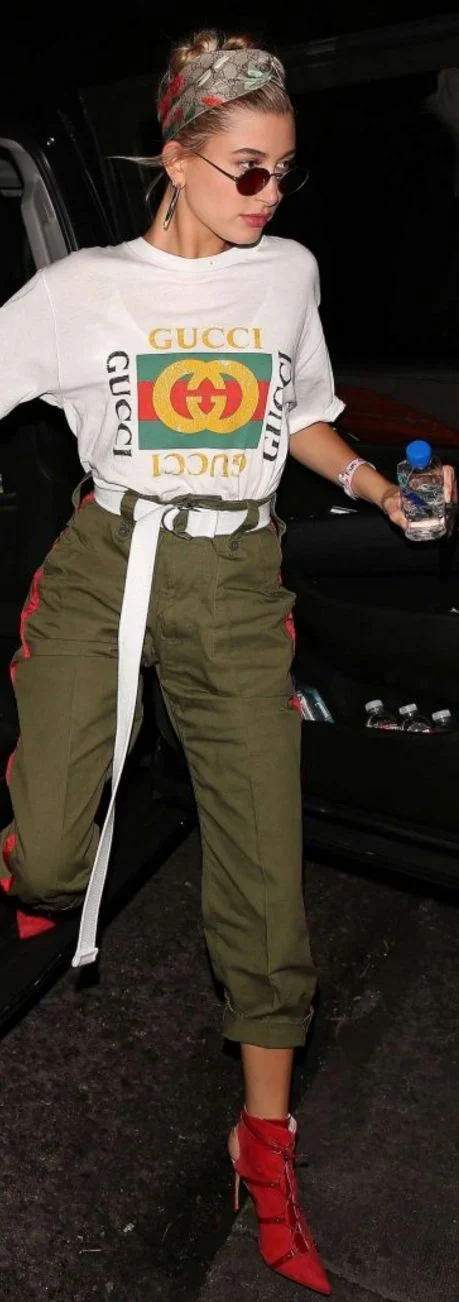 hailey baldwin bandana.jpg