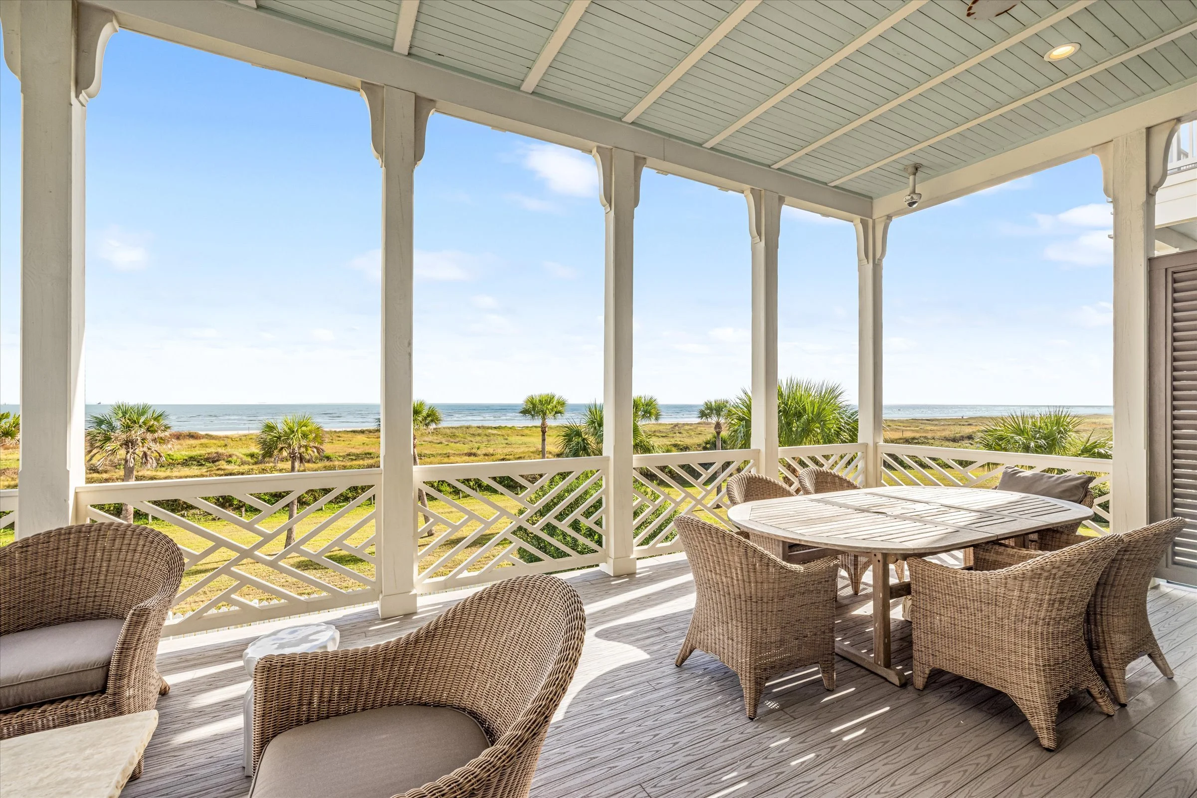 Galveston Home Builder - Beachfront Porch 2