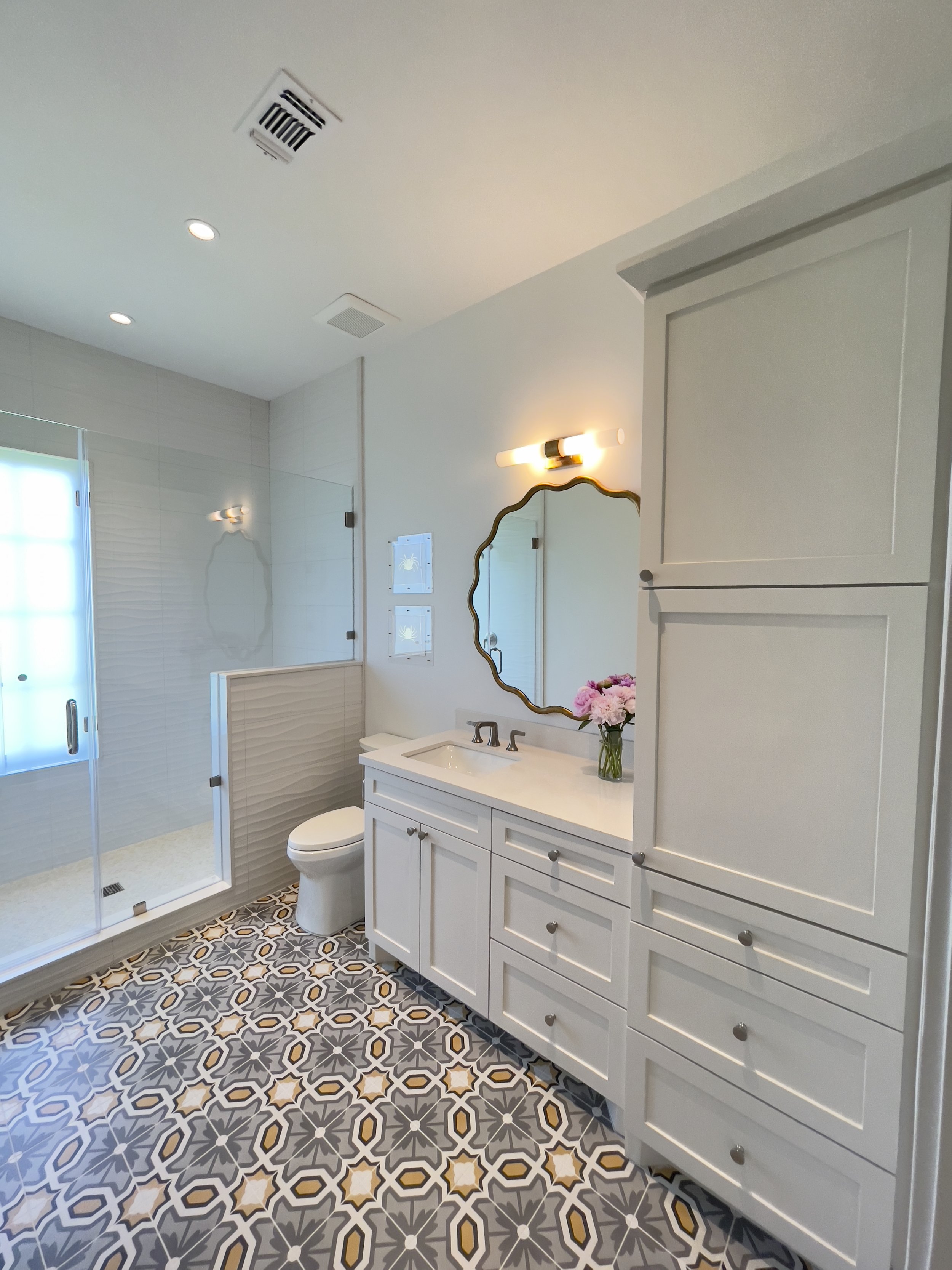 Tips for Elevating a Secondary Bath