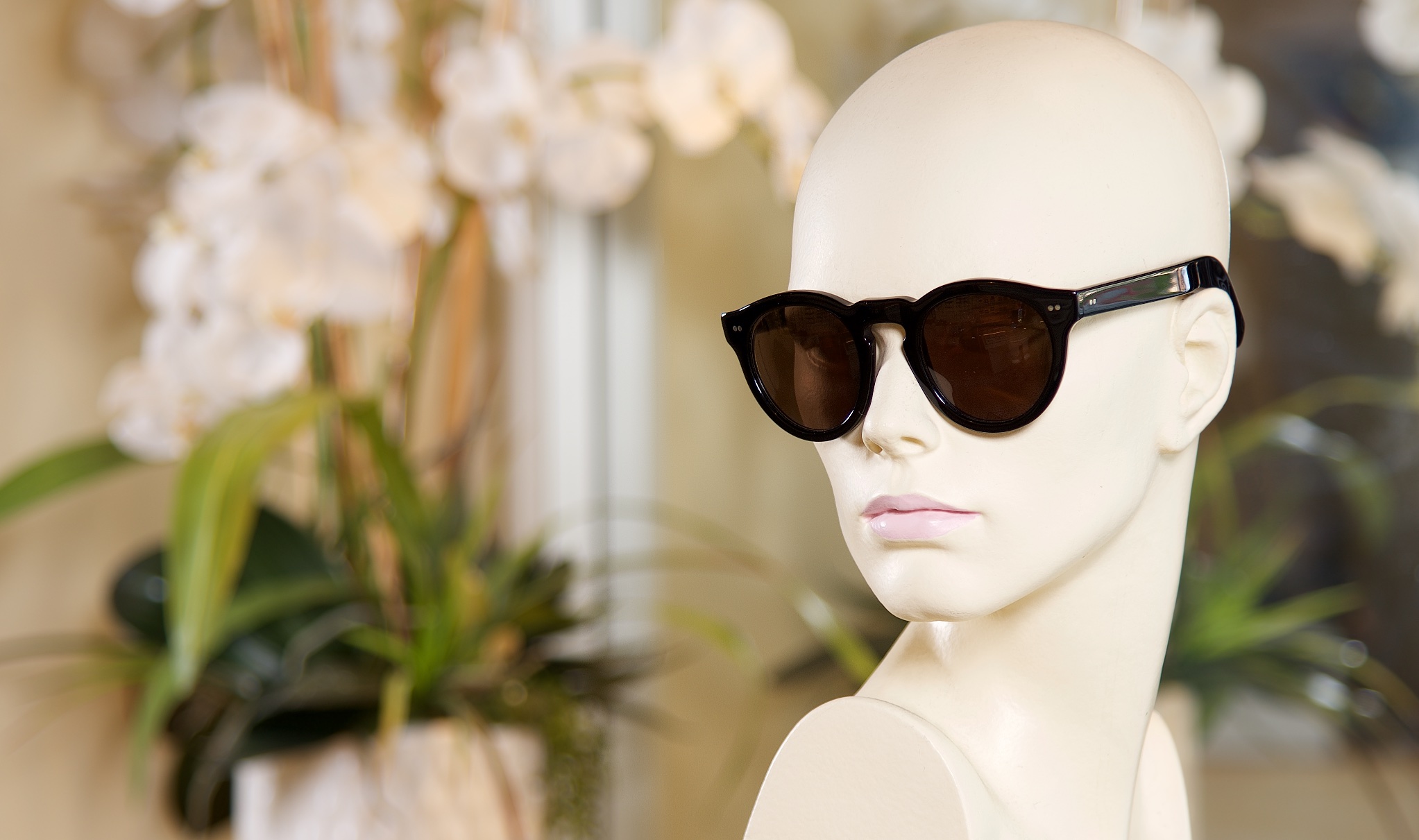 CUTLER AND GROSS - CG004A