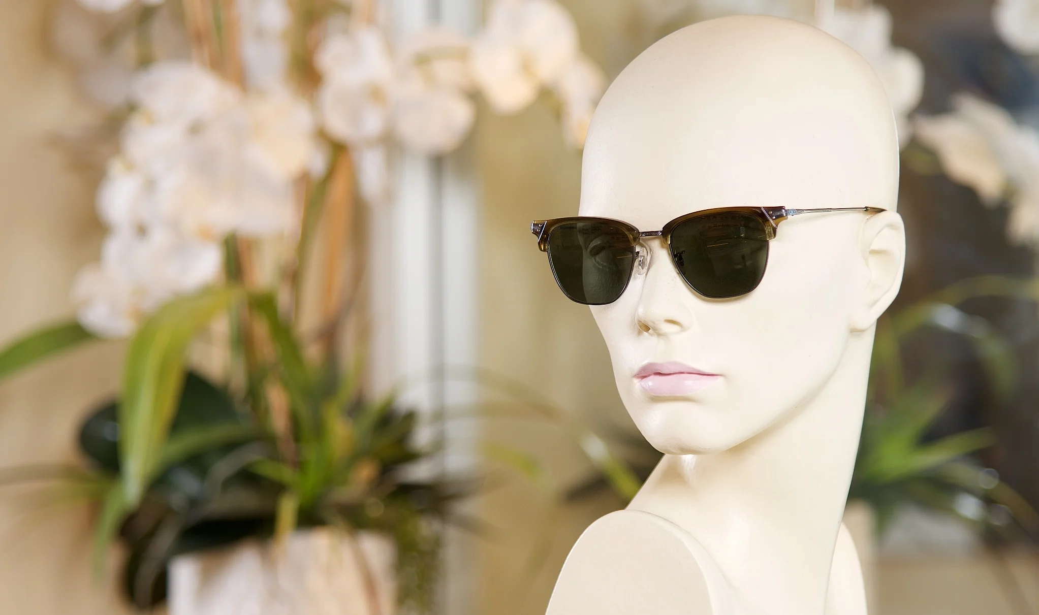 OLIVER PEOPLES - OP879