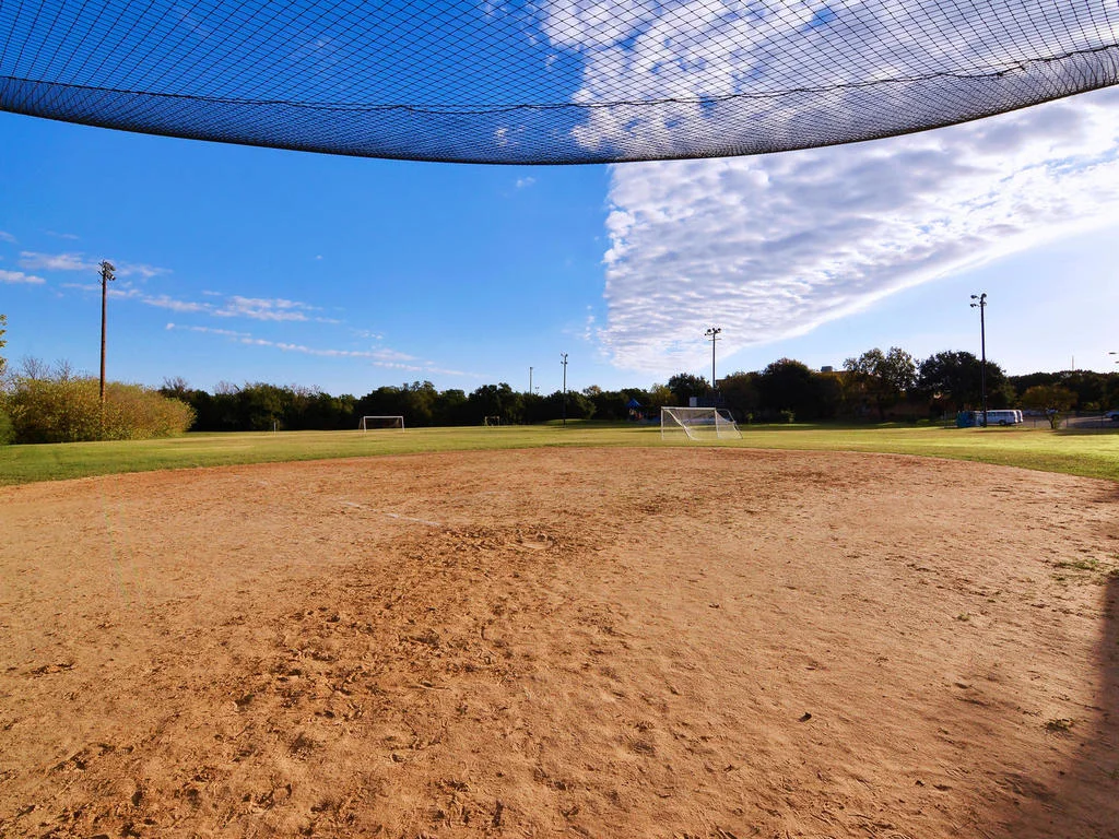 1 Main St-MLS_Size-029-28-South Austin Recreation Center-1024x768-72dpi.jpg