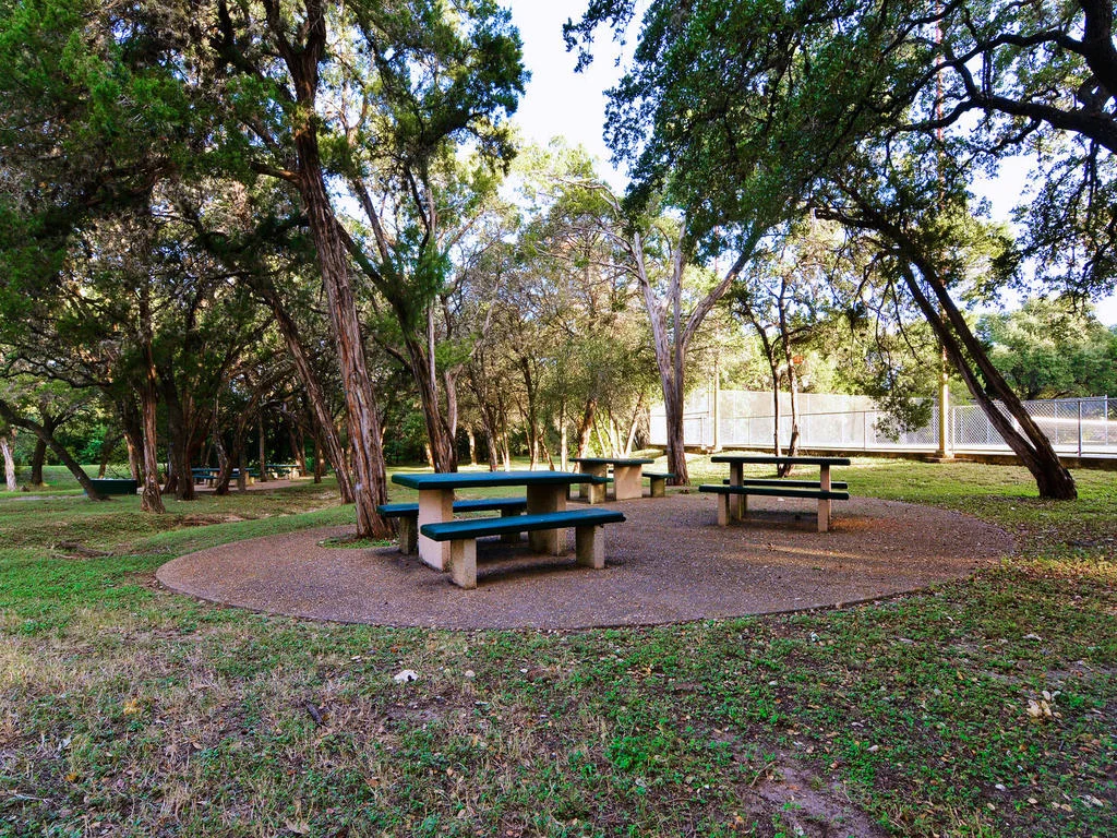 1 Main St-MLS_Size-037-42-South Austin Recreation Center-1024x768-72dpi.jpg