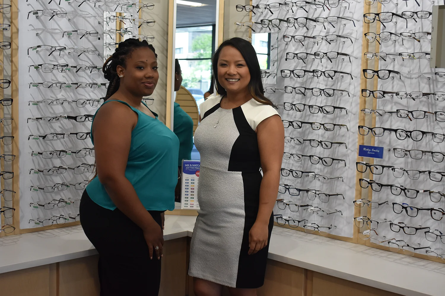 phone number for america's best eyeglasses