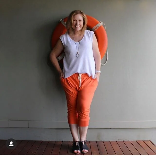 The lovely @liz_lookslikeyou in the lovely Lesley pants π§‘If you want more colour in your life click the link in bio β¬οΈ #BuyLessLiveMore #BeYouBeTrue 
#MakeItLookEasy #BrilliantColourCombinations #ReadyInFive #ColourIsTheNewBlack #OutTheDoor #DressUp