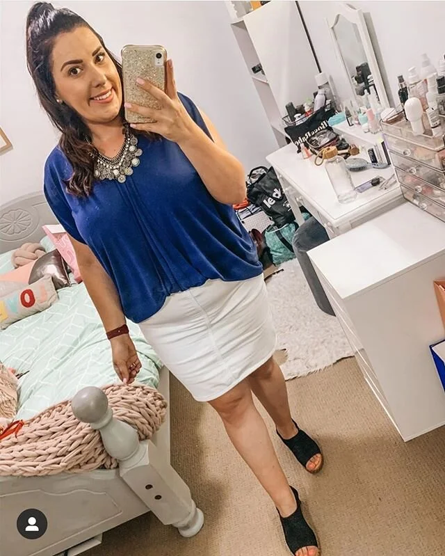 @bowsandpleats looking ever so pretty πππ If you want more colour in your life click the link in bio β¬οΈ #BuyLessLiveMore #BeYouBeTrue 
#MakeItLookEasy #BrilliantColourCombinations #ReadyInFive #ColourIsTheNewBlack #OutTheDoor #DressUpShowUp #Scien