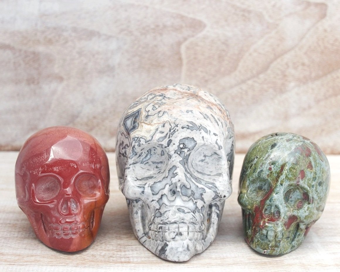 Crazy Lace Agate Skull