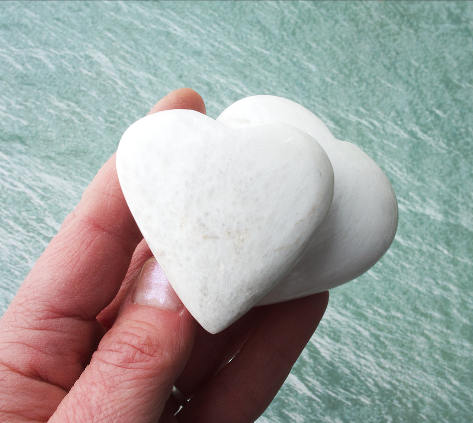 Scolecite Hearts