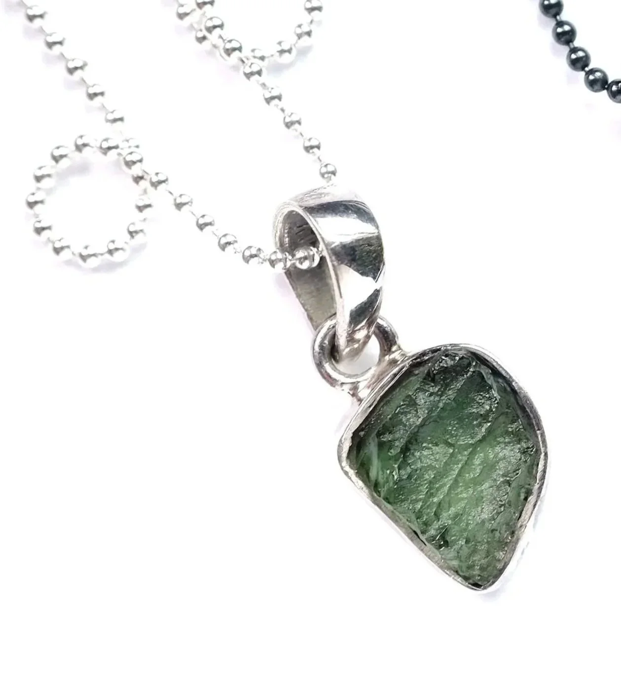 Moldavite-Pendant-3_DSF2774.jpg