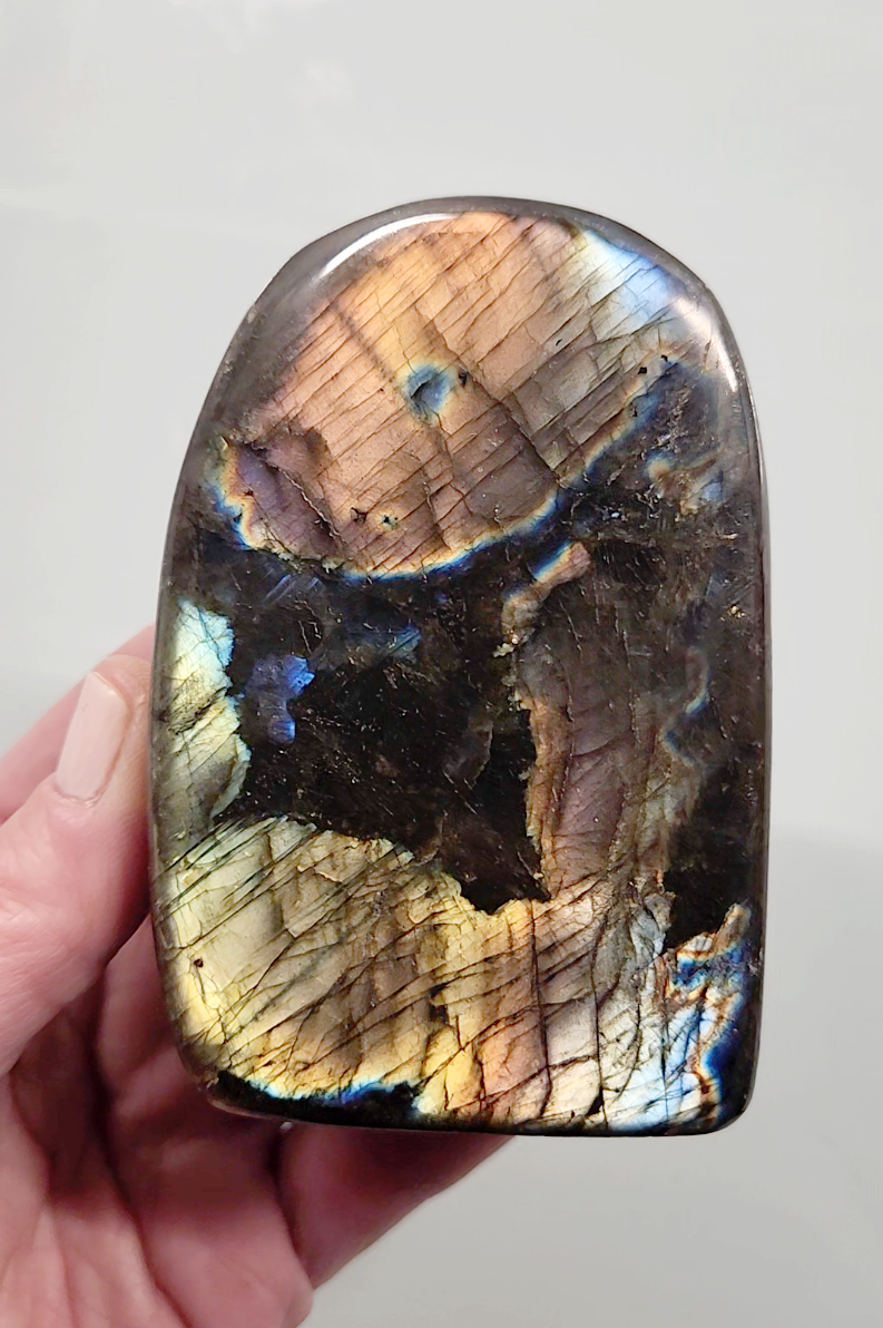 Labradorite-freeform-15a.png